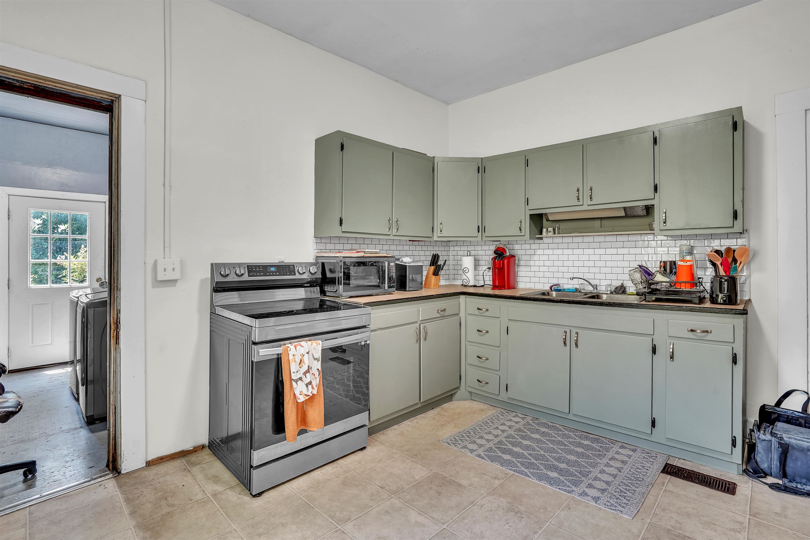 1313 Grove Avenue Radford VA 24141