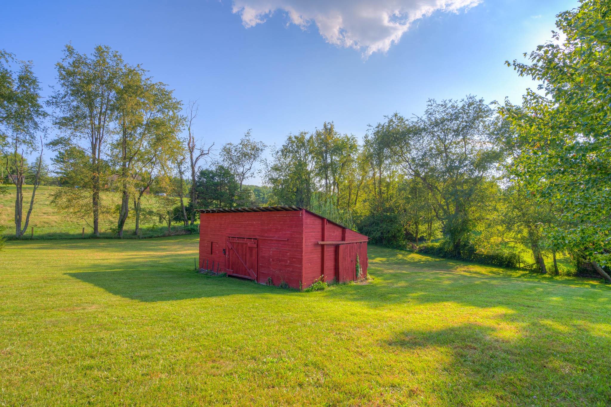 250 Walton Road Radford VA 24141