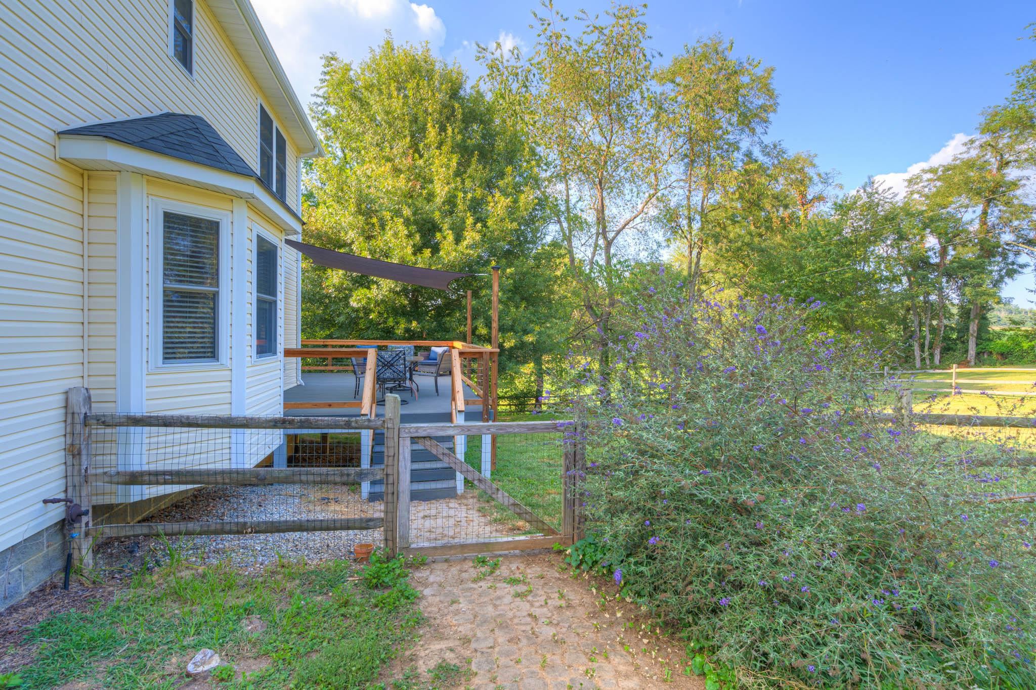 250 Walton Road Radford VA 24141