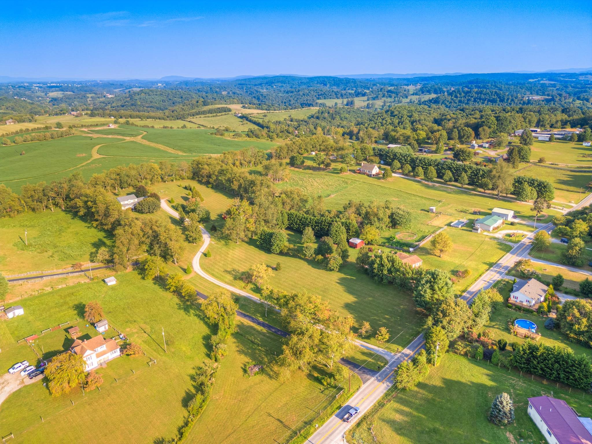 250 Walton Road Radford VA 24141