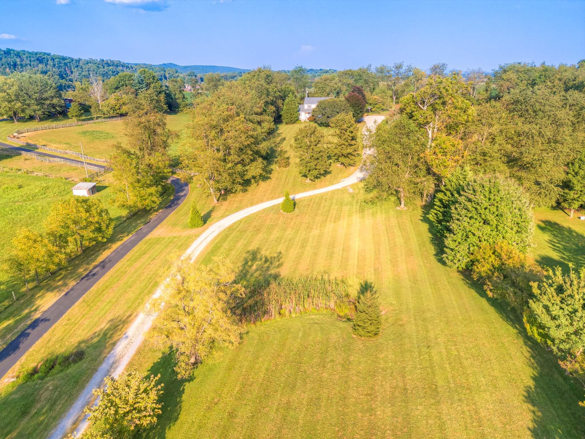250 Walton Road Radford VA 24141