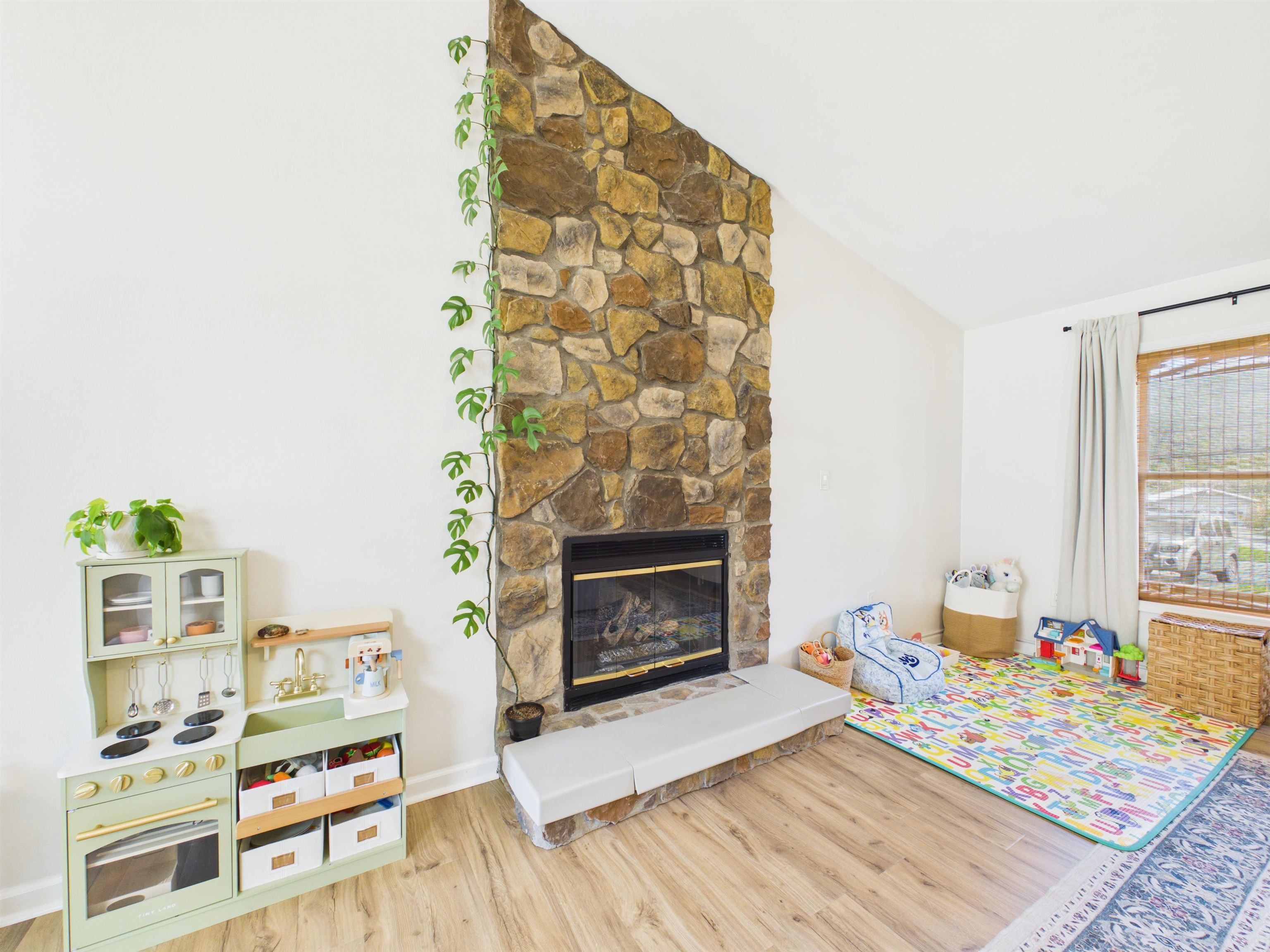 3458 Bradshaw Road Salem VA 24153