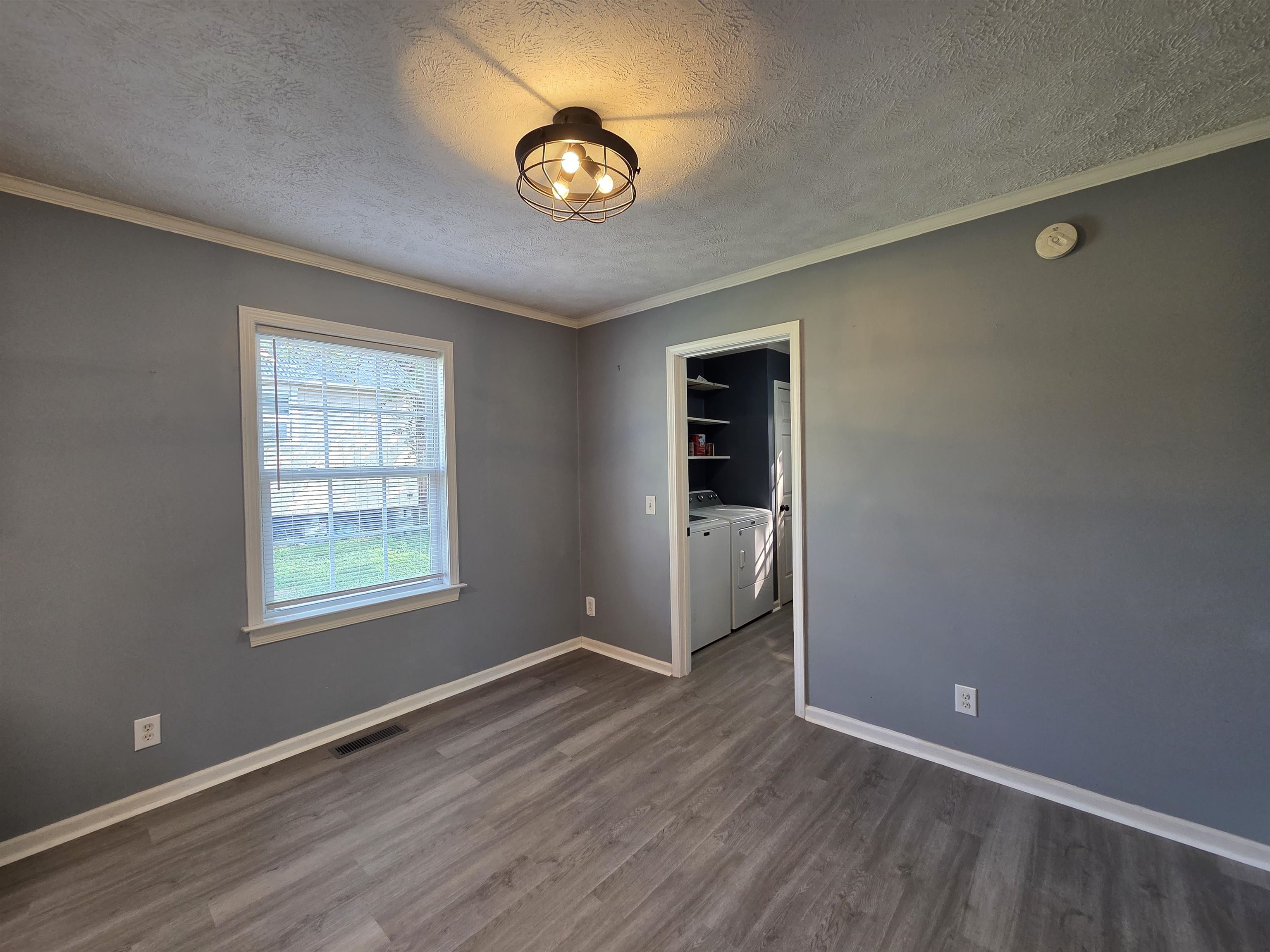 231 Allen Avenue Radford VA 24141