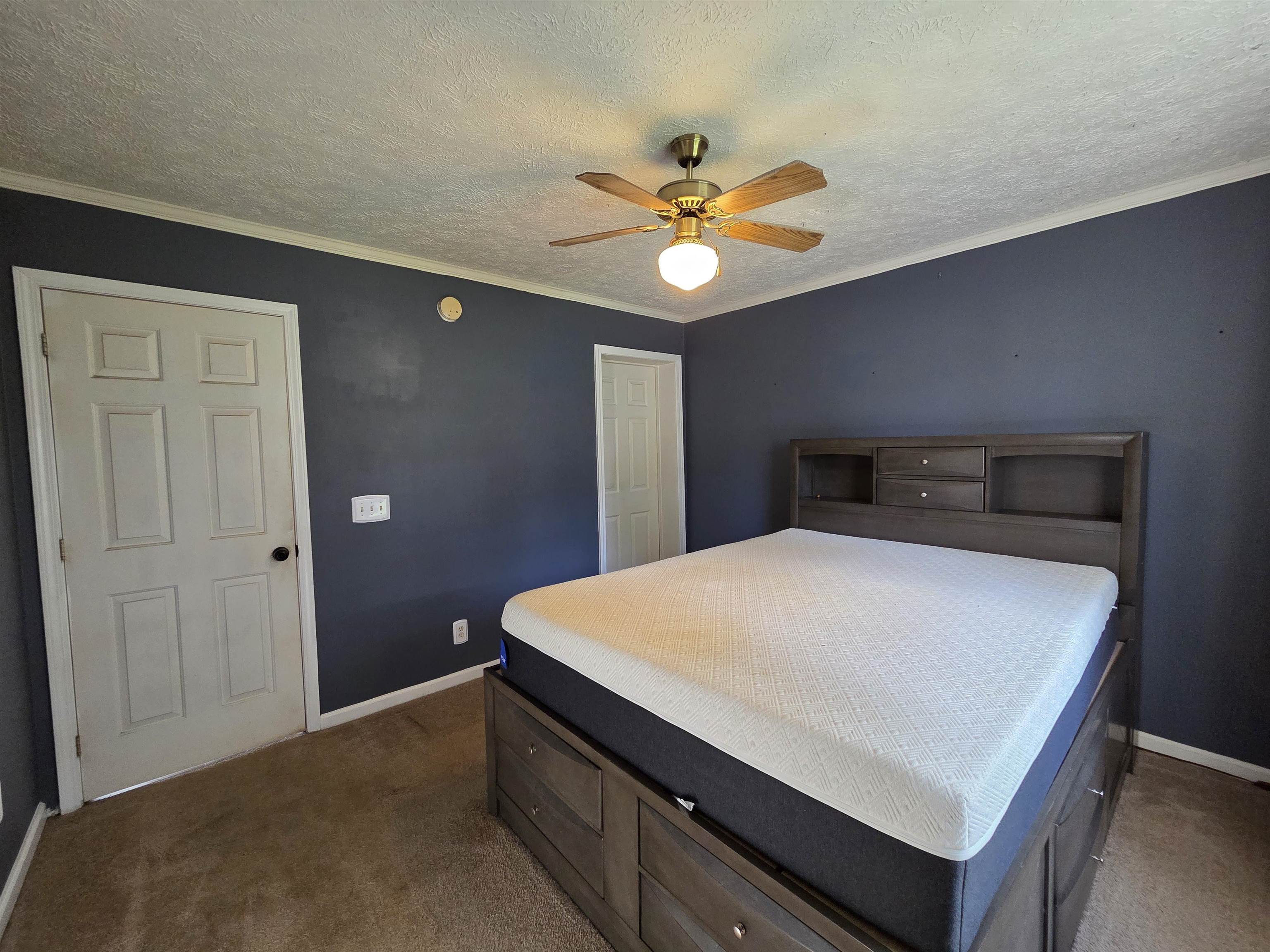 231 Allen Avenue Radford VA 24141