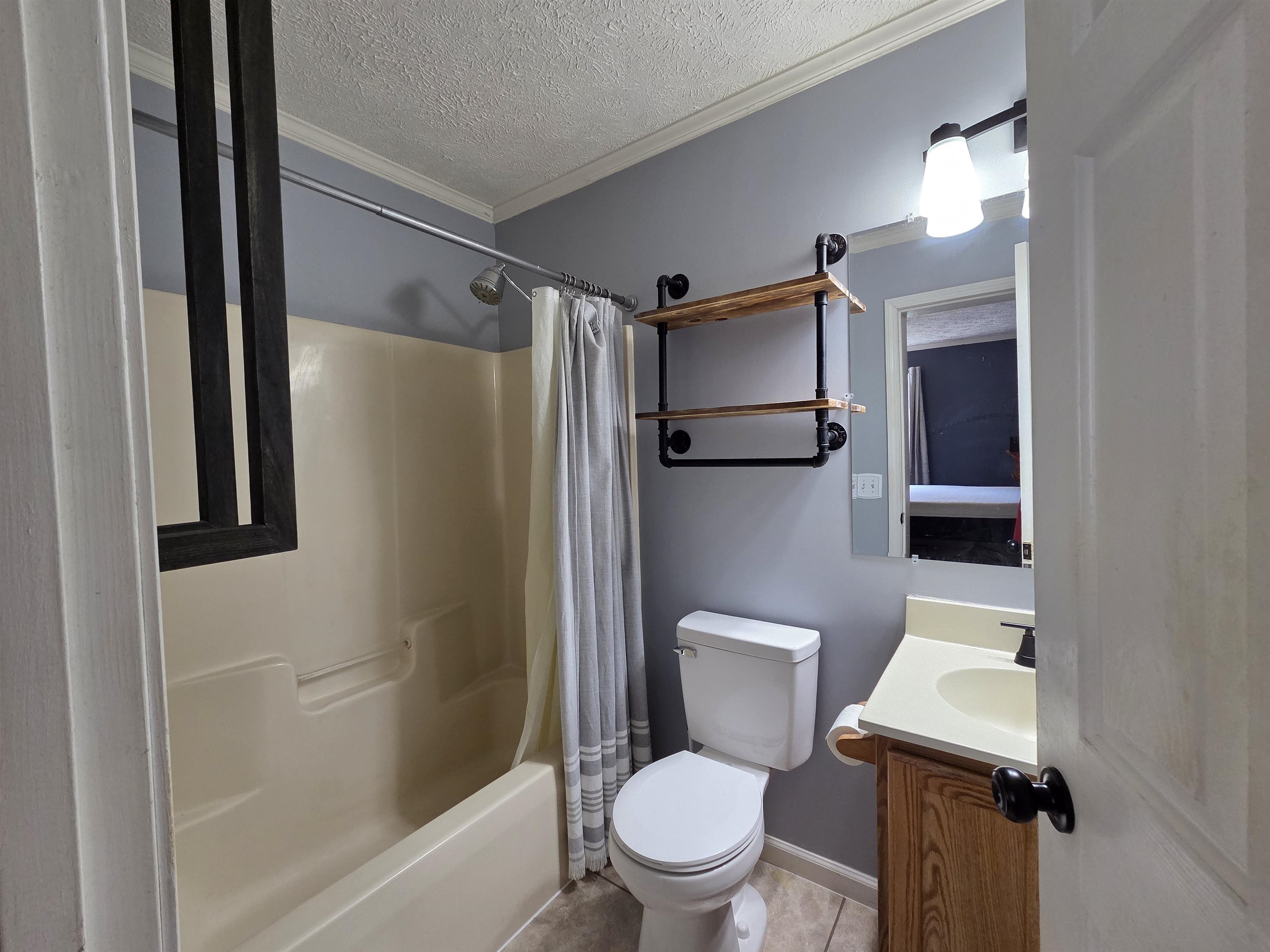 231 Allen Avenue Radford VA 24141