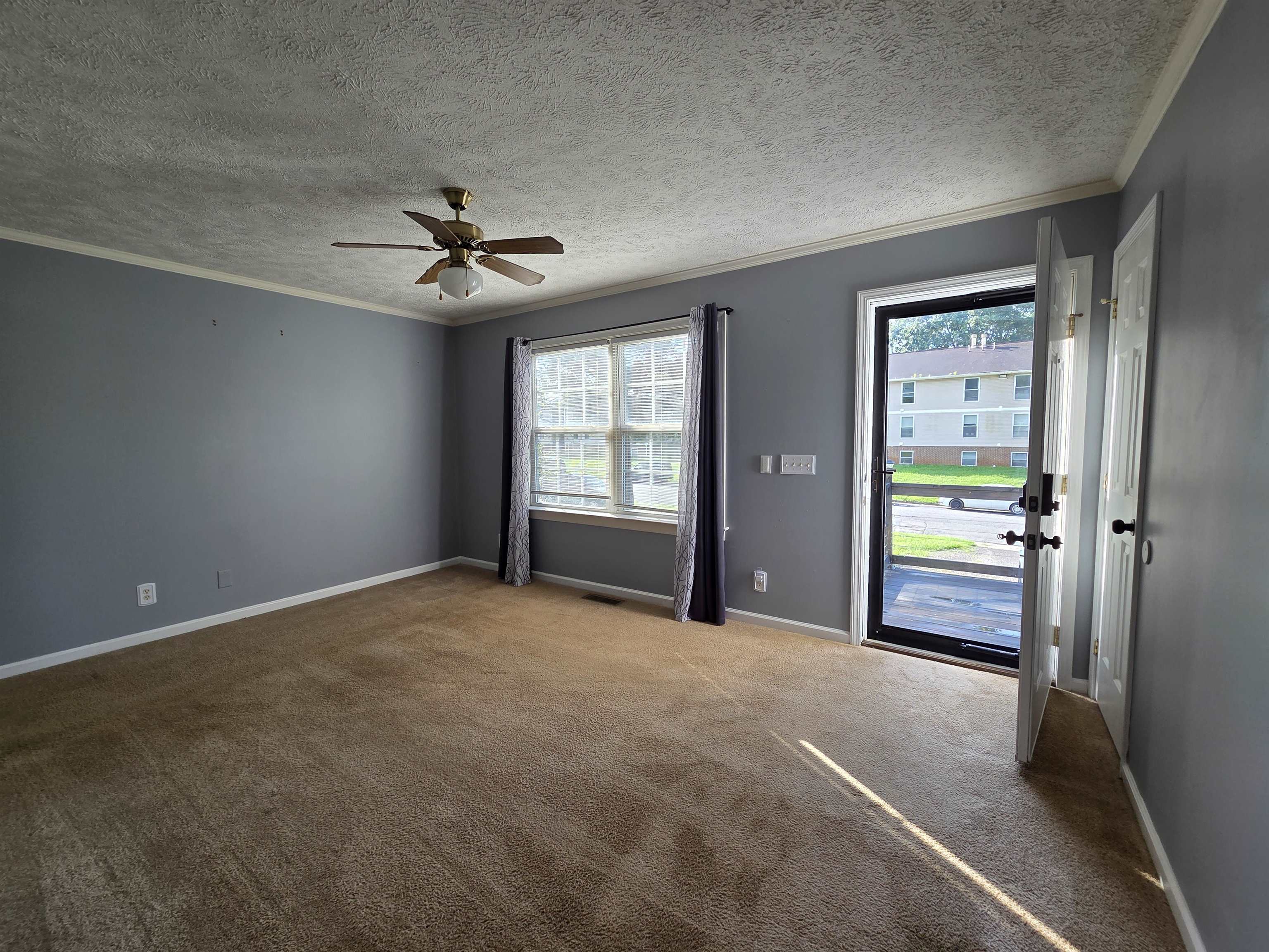 231 Allen Avenue Radford VA 24141