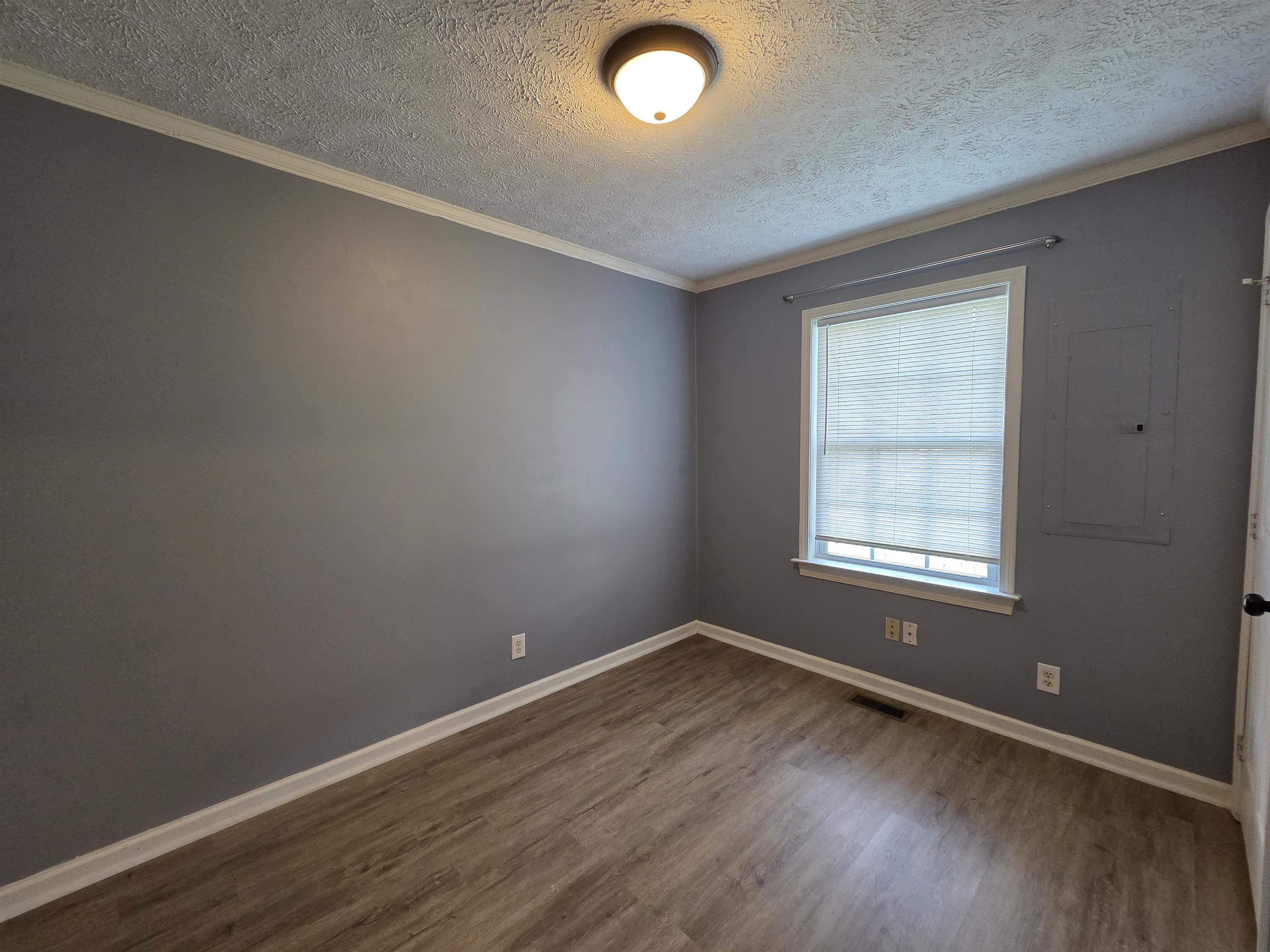 231 Allen Avenue Radford VA 24141