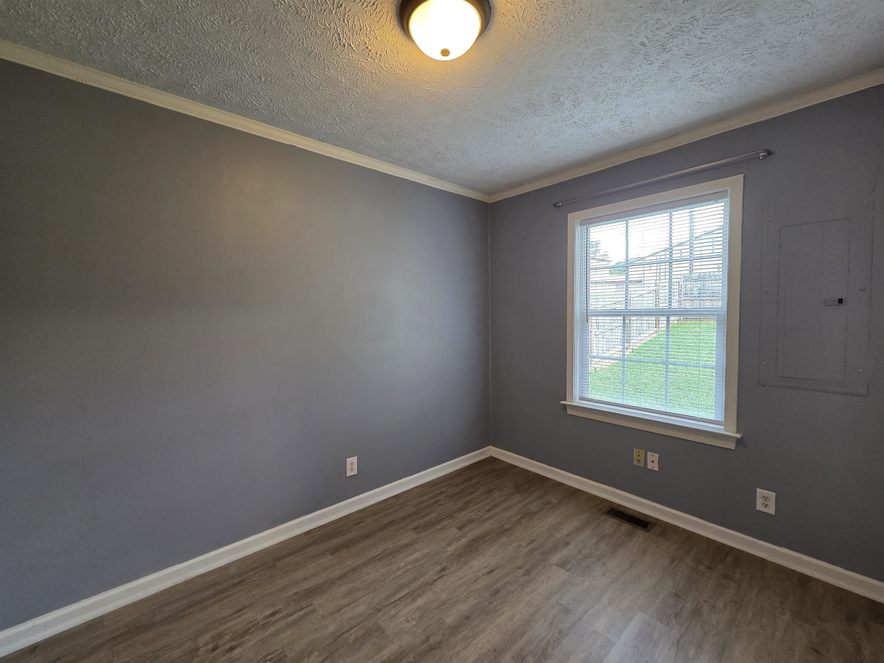 231 Allen Avenue Radford VA 24141