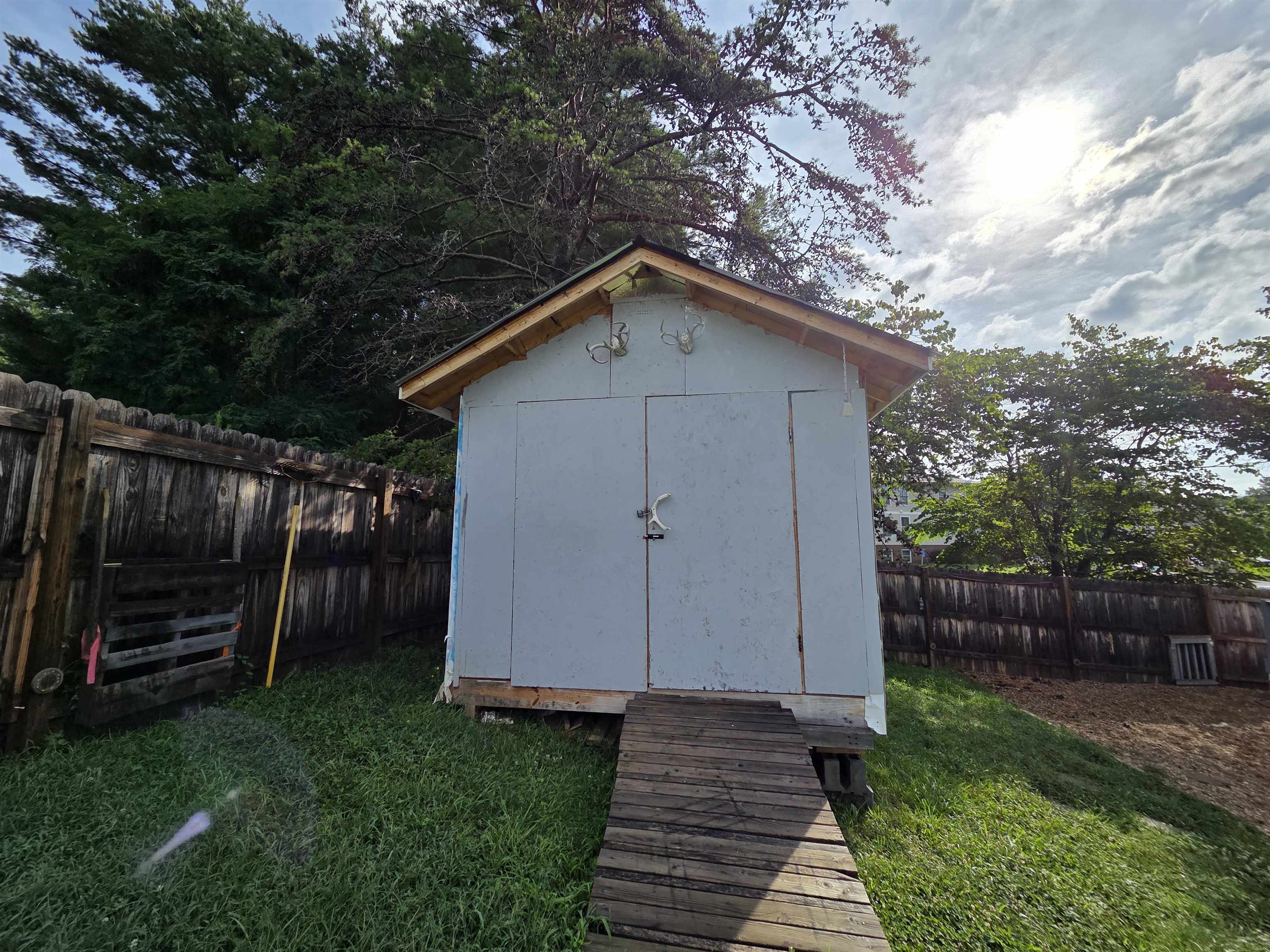 231 Allen Avenue Radford VA 24141