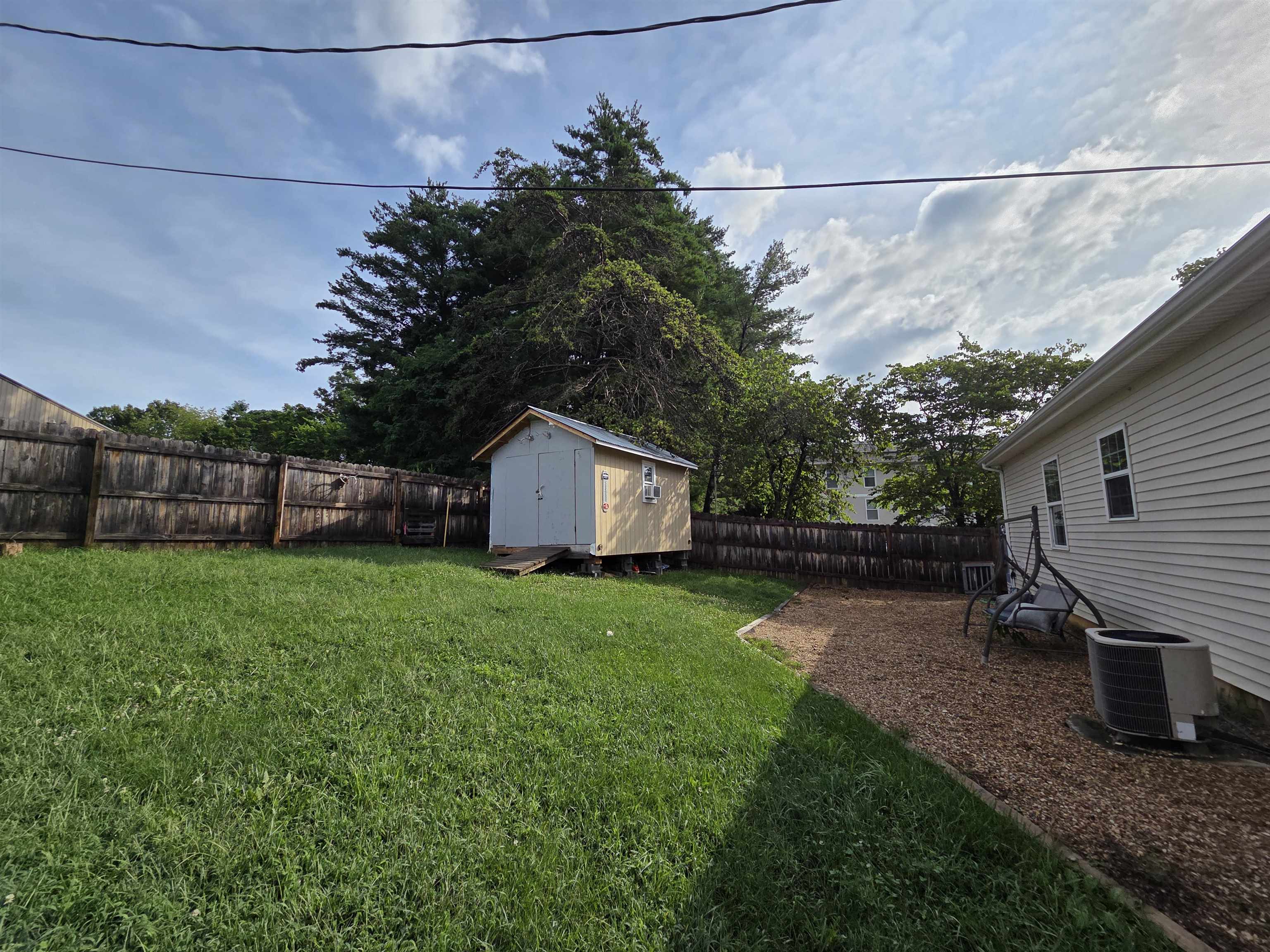 231 Allen Avenue Radford VA 24141