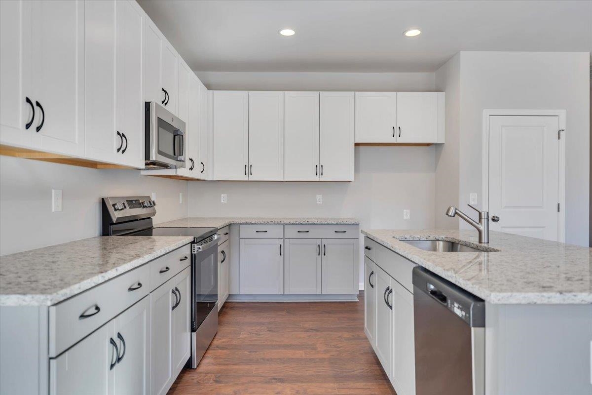 7401 King's Pointe Drive Radford VA 24141