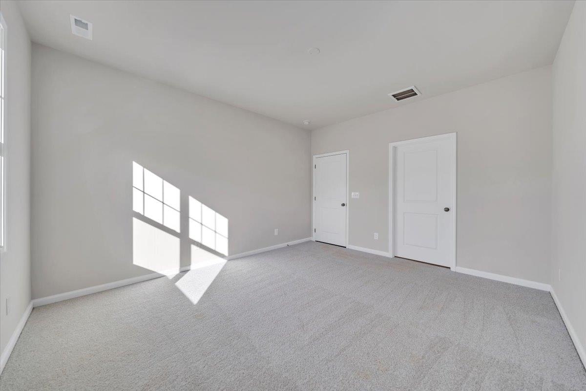 7401 King's Pointe Drive Radford VA 24141