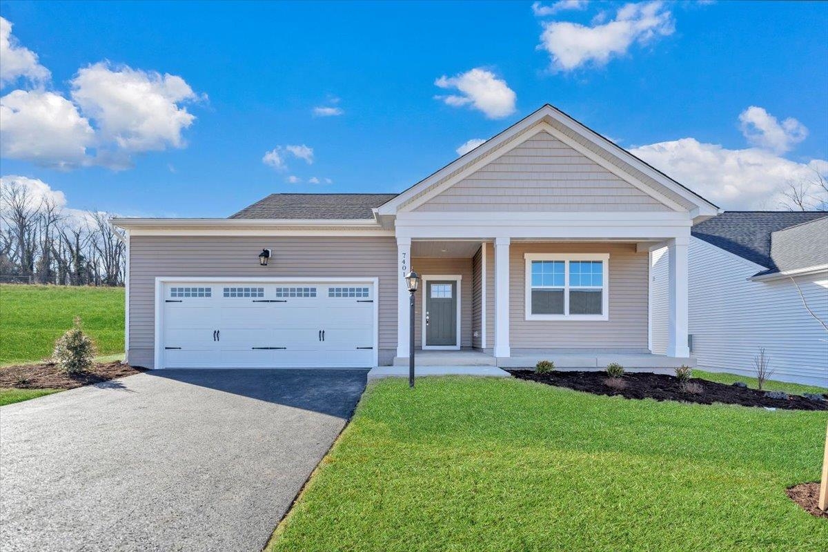 7401 King's Pointe Drive Radford VA 24141