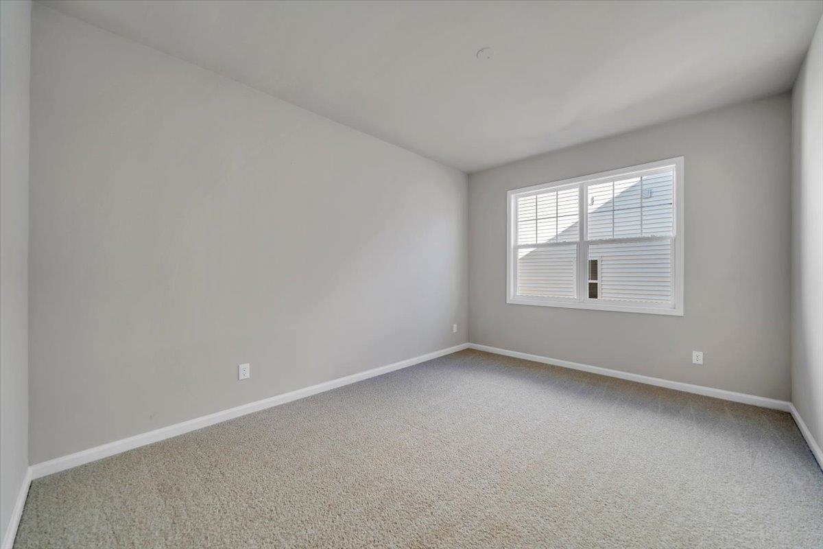 7401 King's Pointe Drive Radford VA 24141