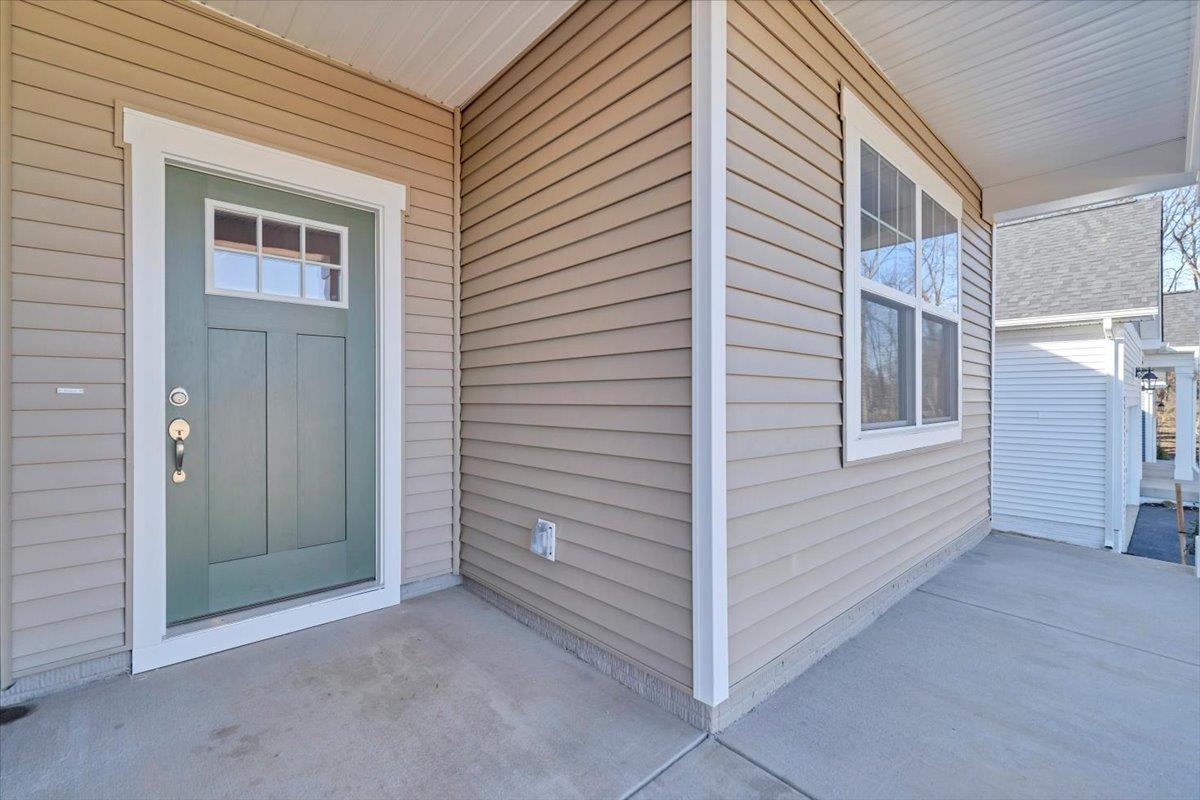 7401 King's Pointe Drive Radford VA 24141