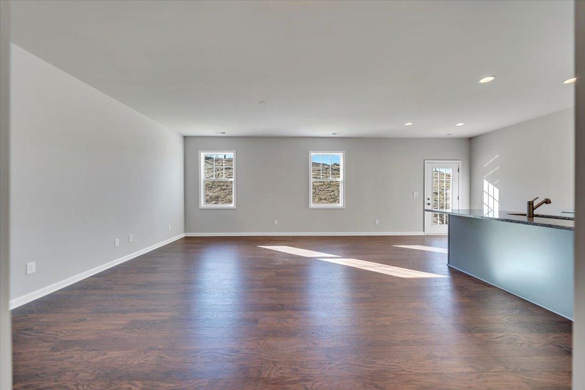 7401 King's Pointe Drive Radford VA 24141