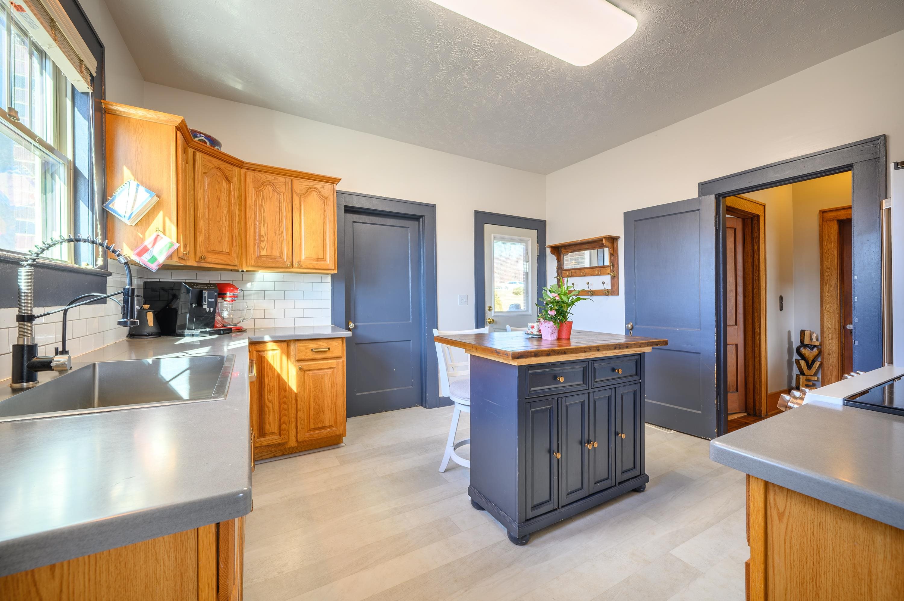 132 Christiansburg Pike NE Floyd VA 24091