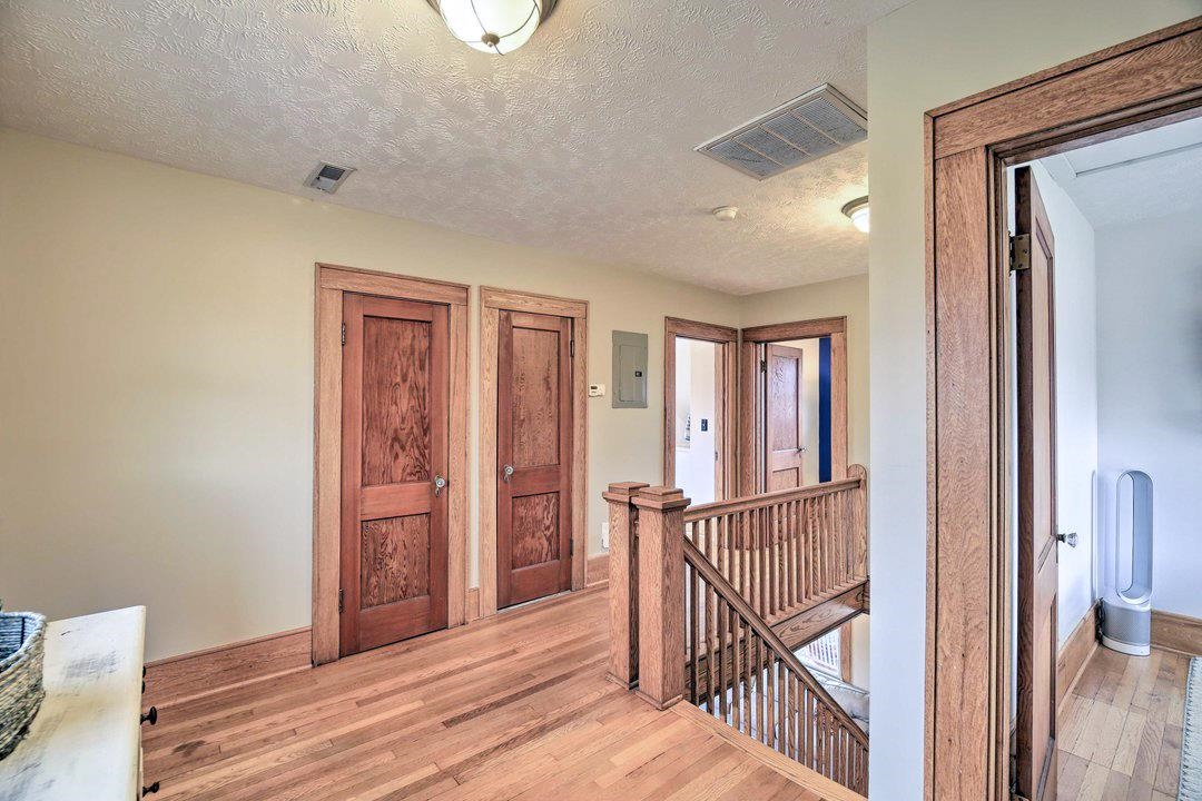 132 Christiansburg Pike NE Floyd VA 24091