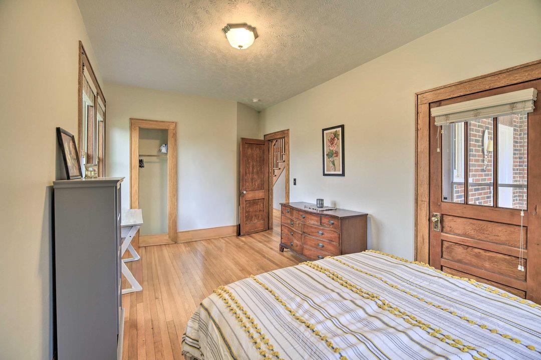 132 Christiansburg Pike NE Floyd VA 24091