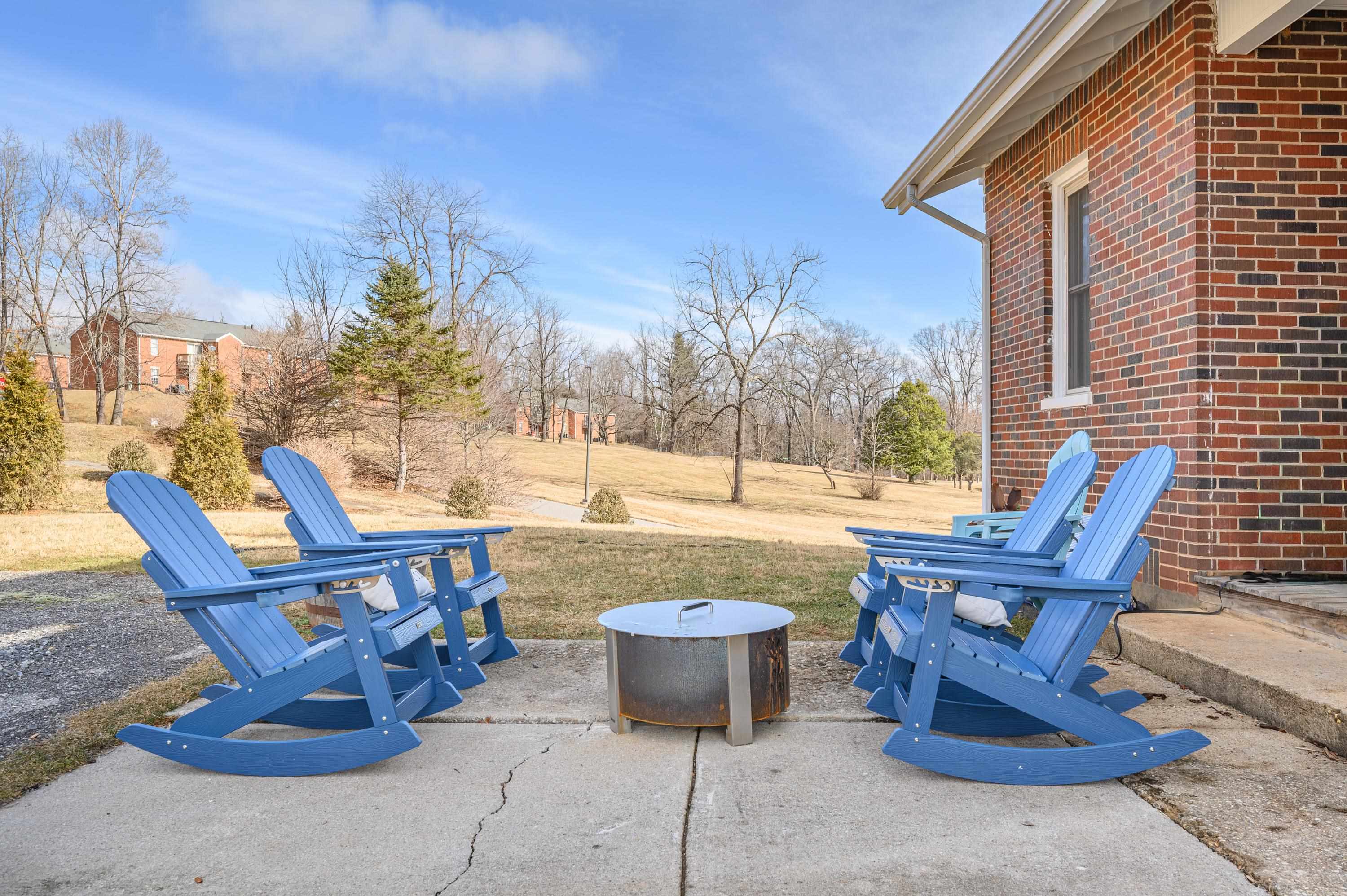 132 Christiansburg Pike NE Floyd VA 24091