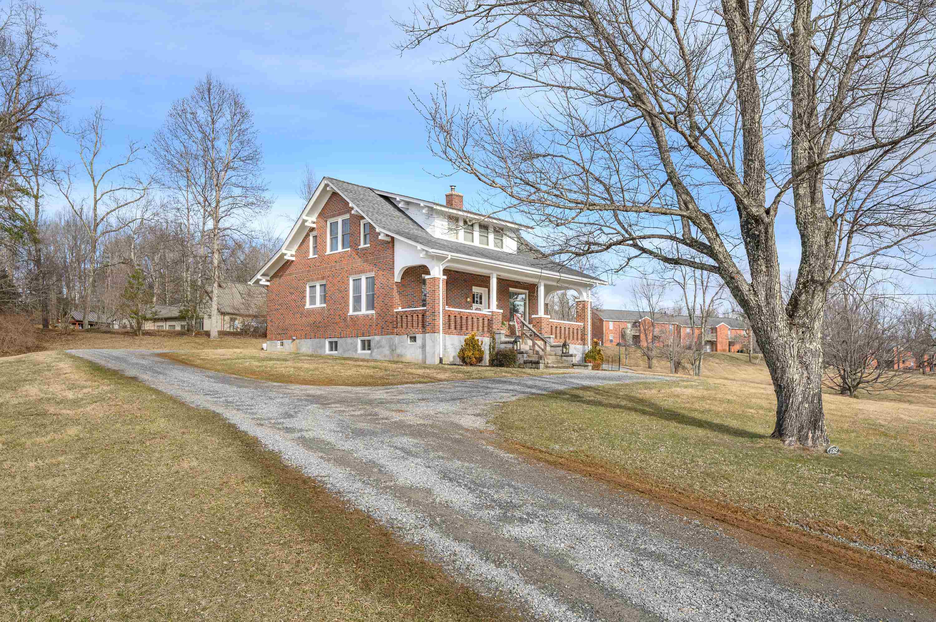 132 Christiansburg Pike NE Floyd VA 24091