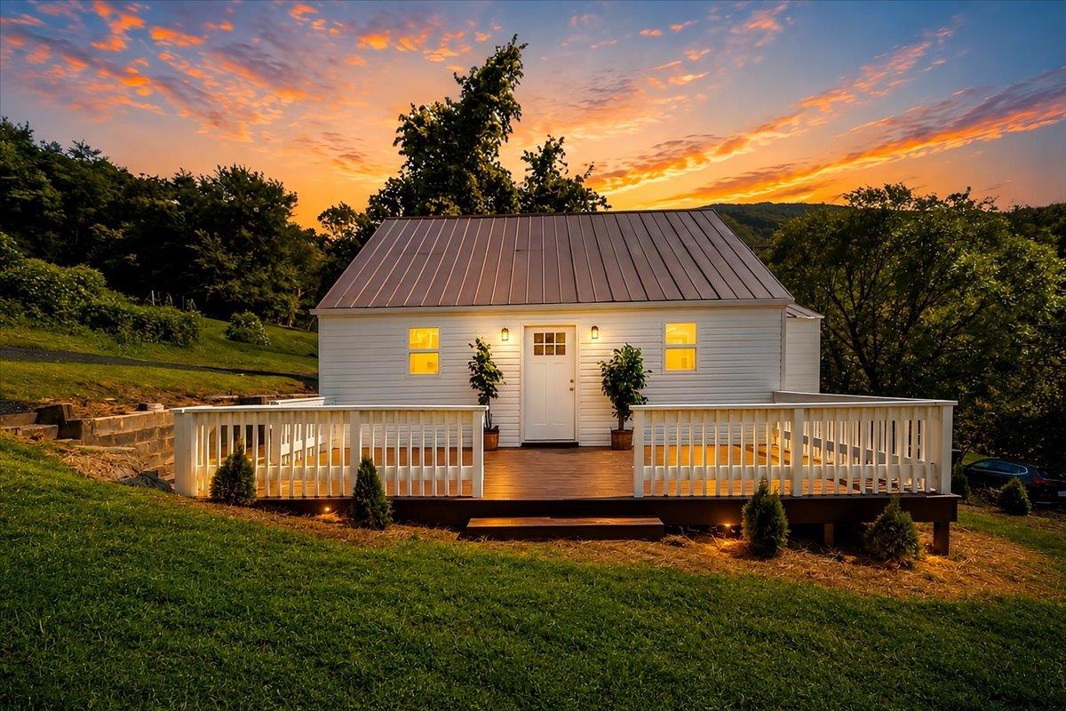 505 Northview Street Narrows VA 24124