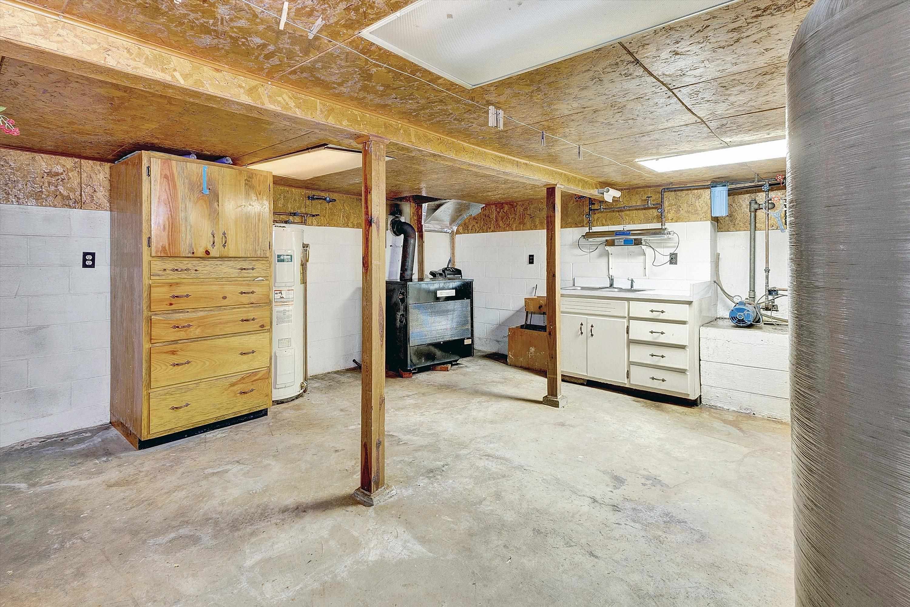 204 Boone Road Covington VA 24426