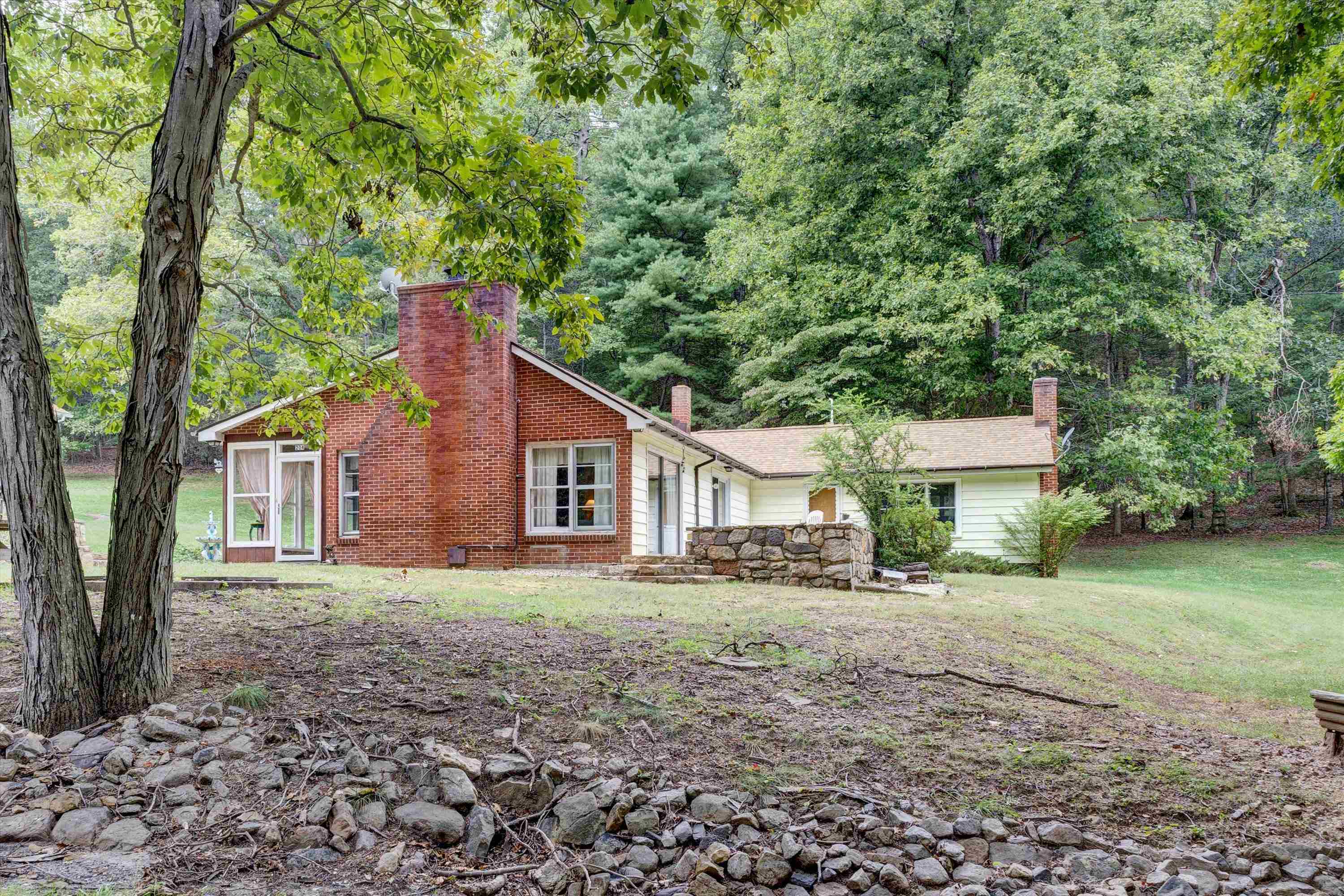 204 Boone Road Covington VA 24426