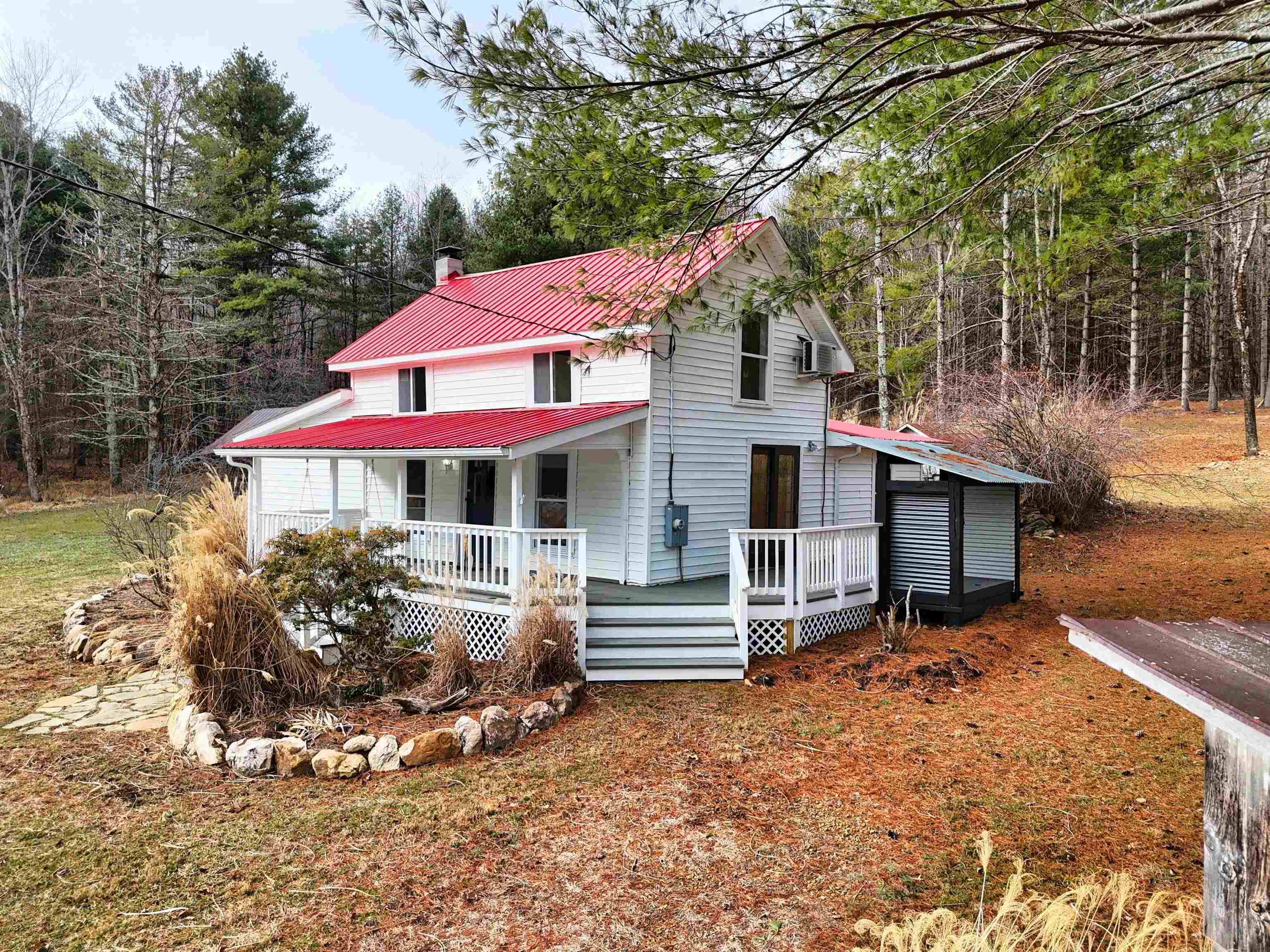 466 Dogwood Lane SW Willis VA 24380