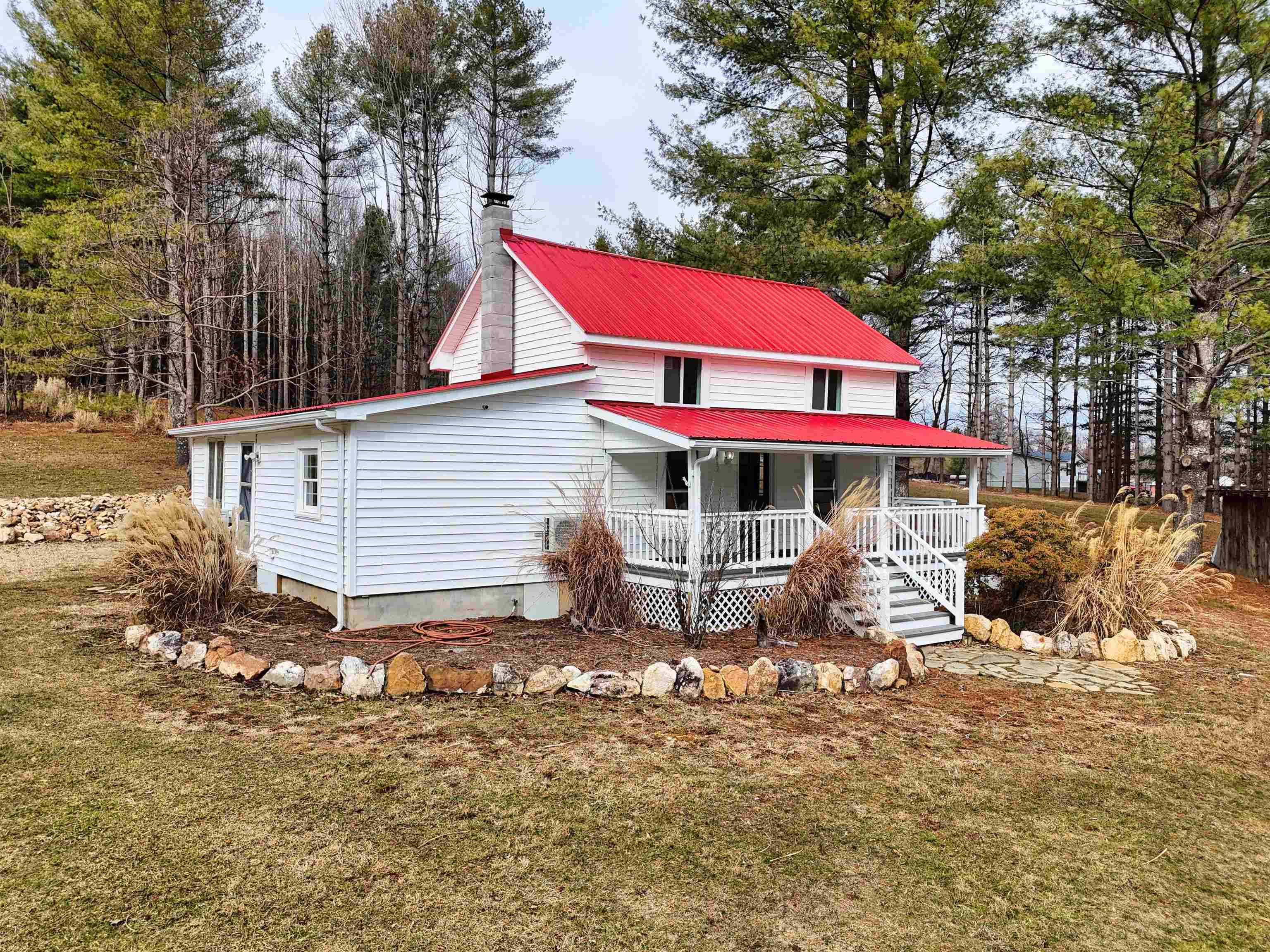 466 Dogwood Lane SW Willis VA 24380