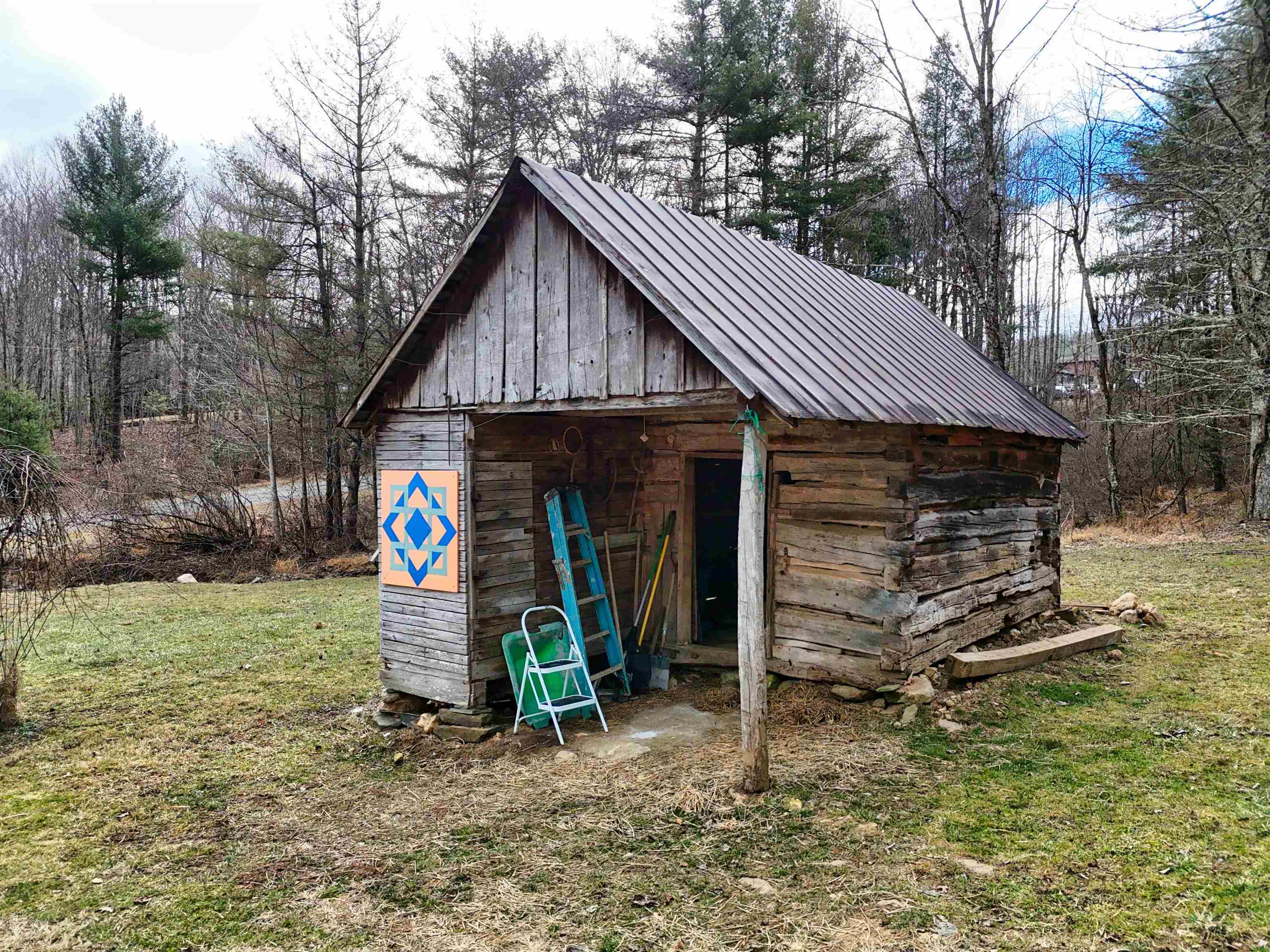 466 Dogwood Lane SW Willis VA 24380