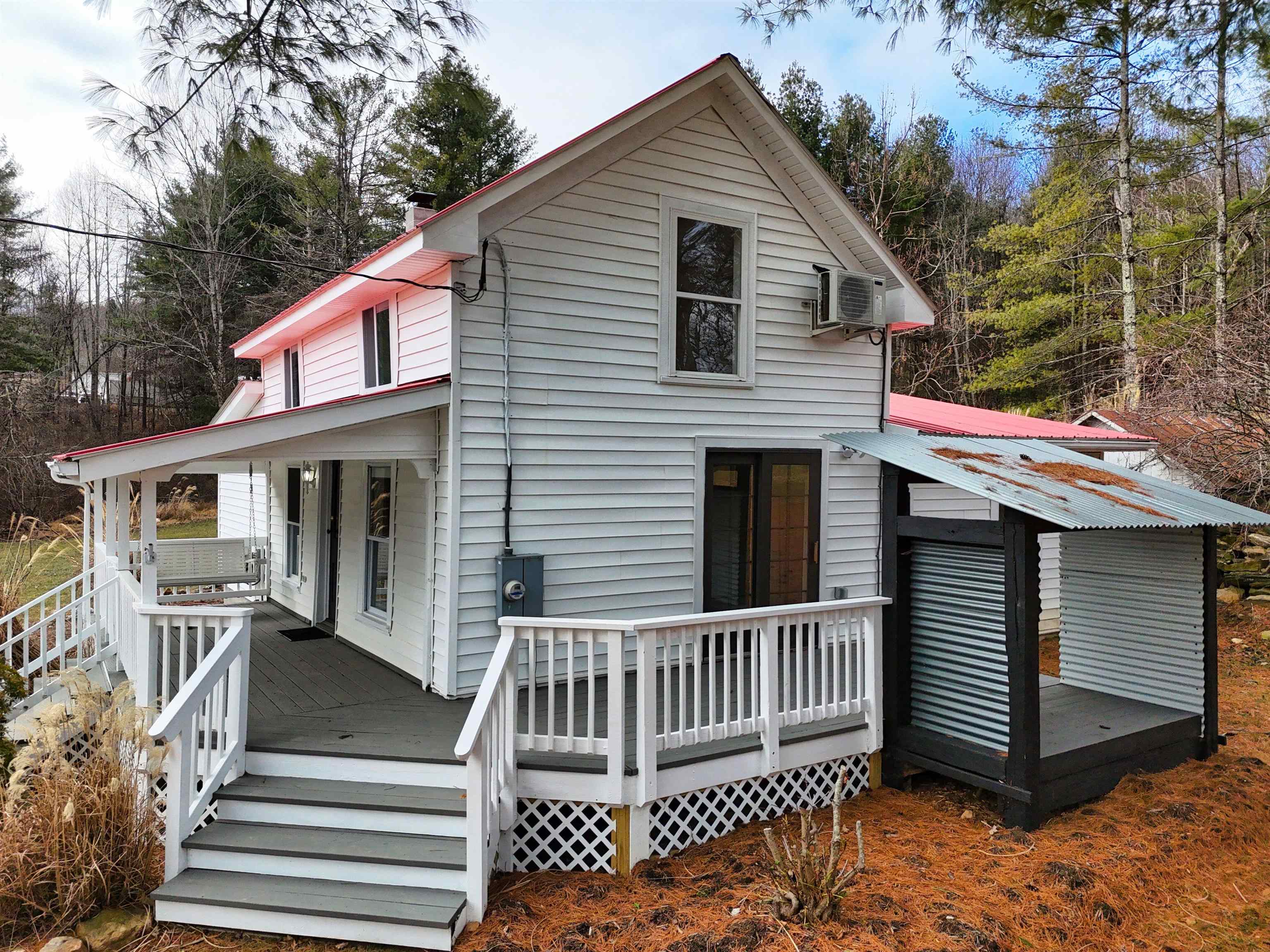 466 Dogwood Lane SW Willis VA 24380