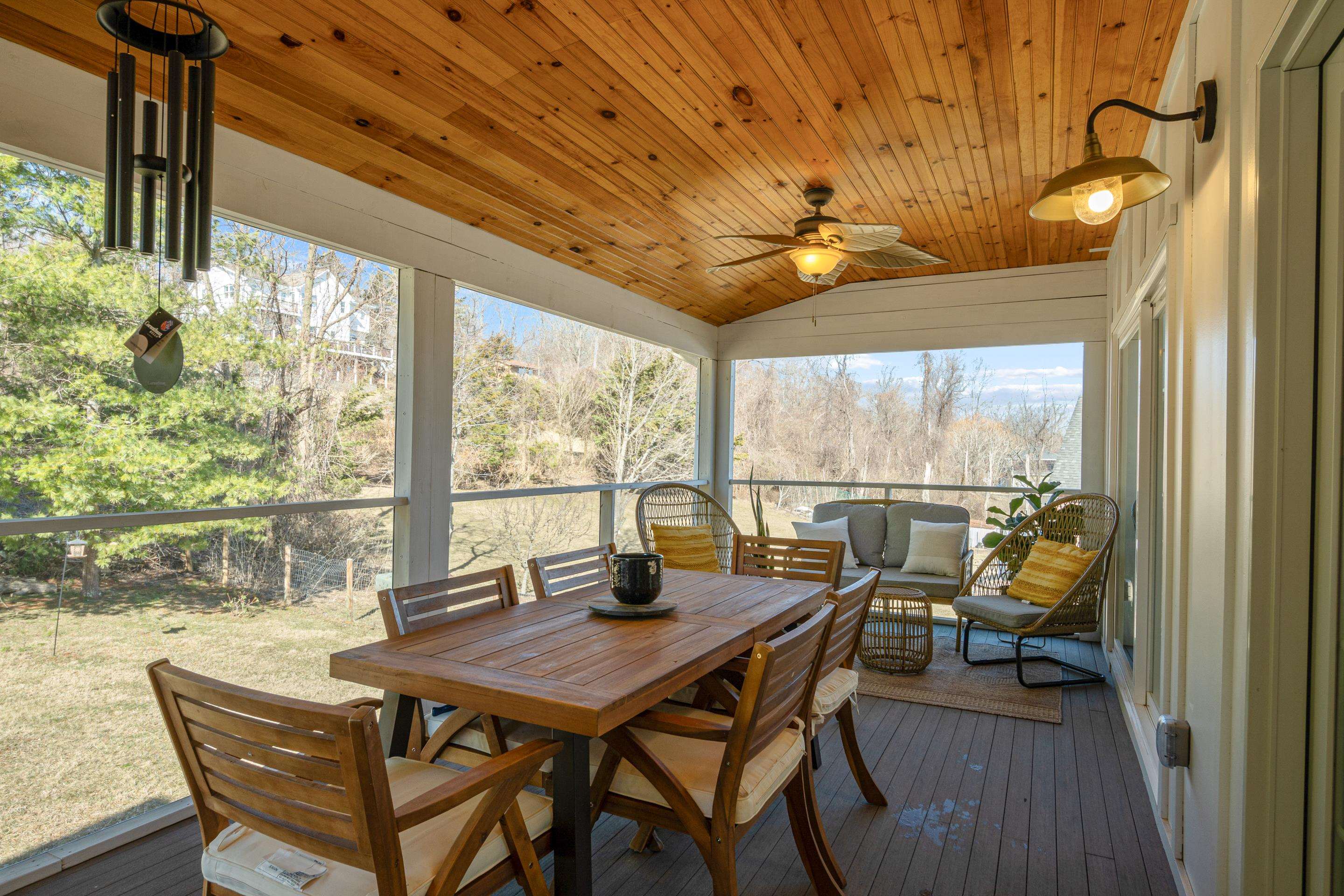 1531 Nicholas Way Blacksburg VA 24060