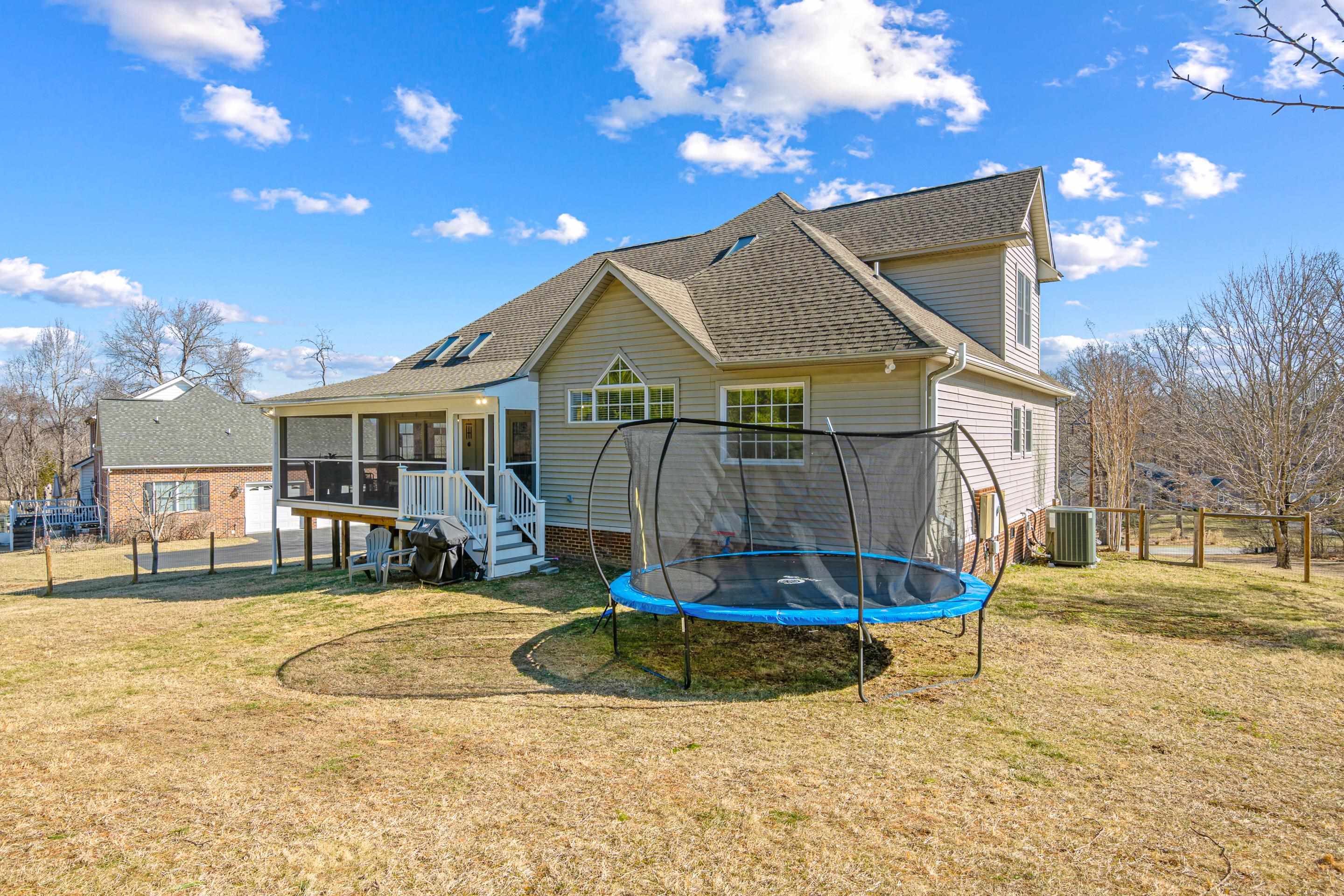 1531 Nicholas Way Blacksburg VA 24060