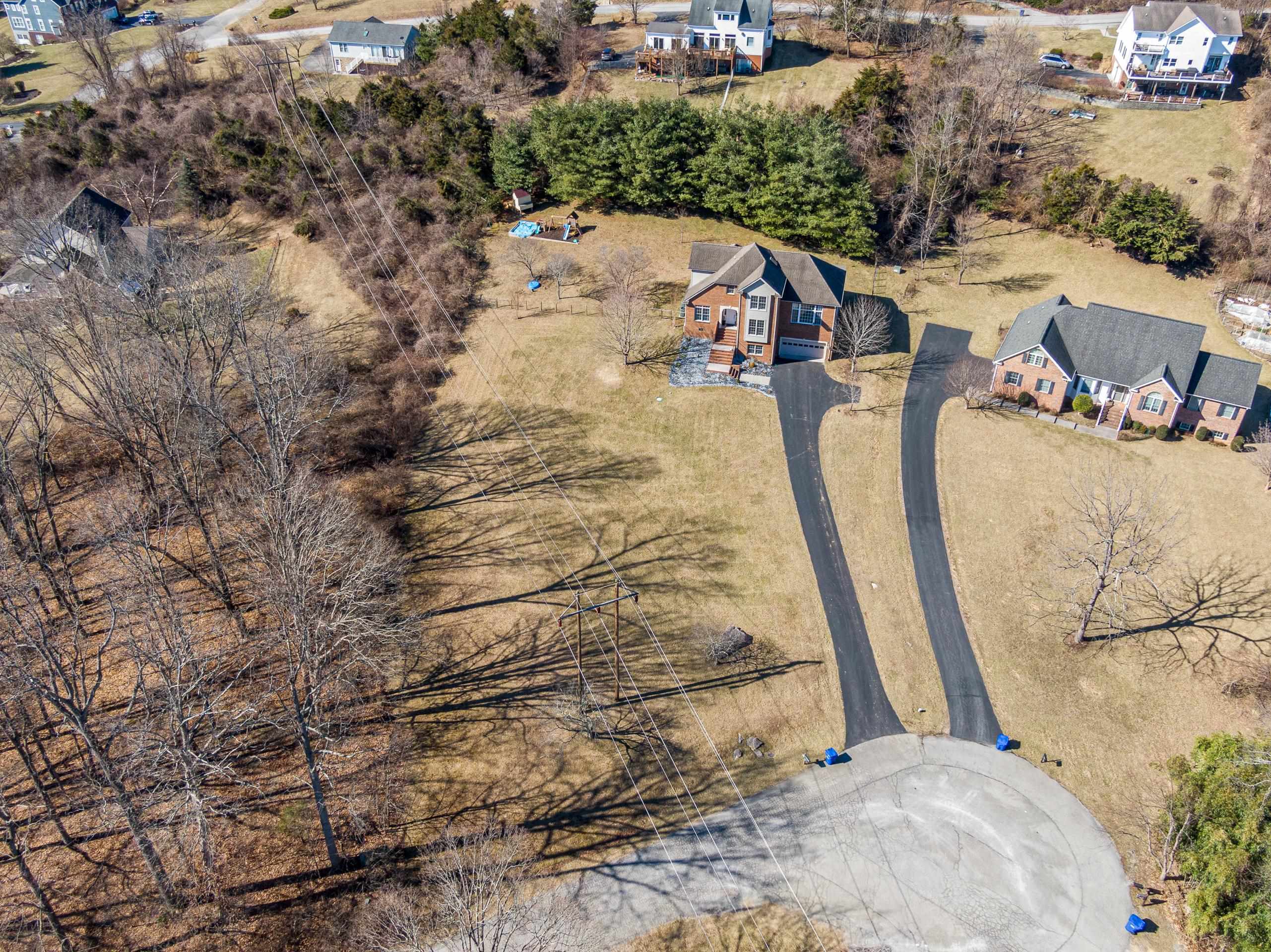 1531 Nicholas Way Blacksburg VA 24060