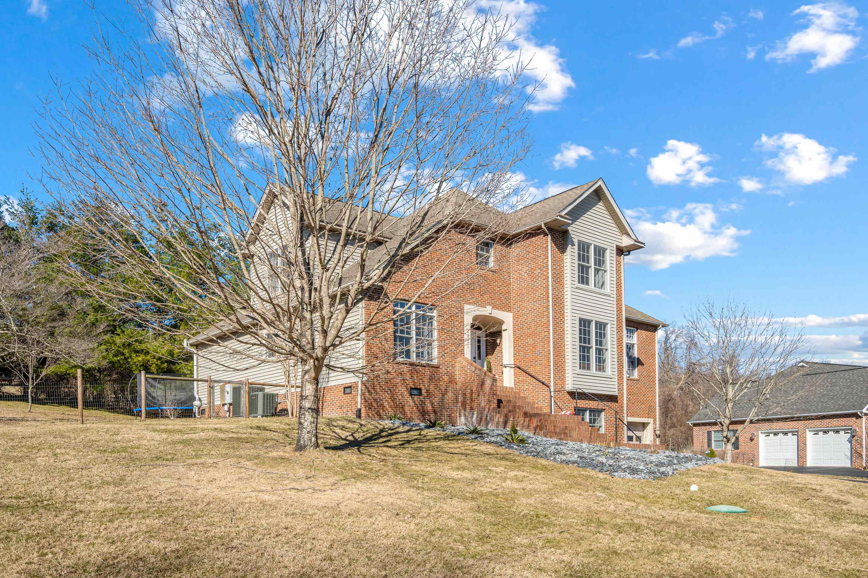 1531 Nicholas Way Blacksburg VA 24060