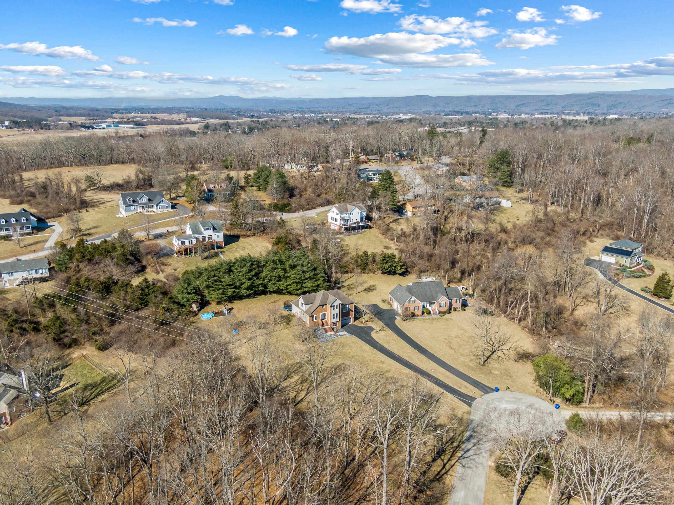 1531 Nicholas Way Blacksburg VA 24060