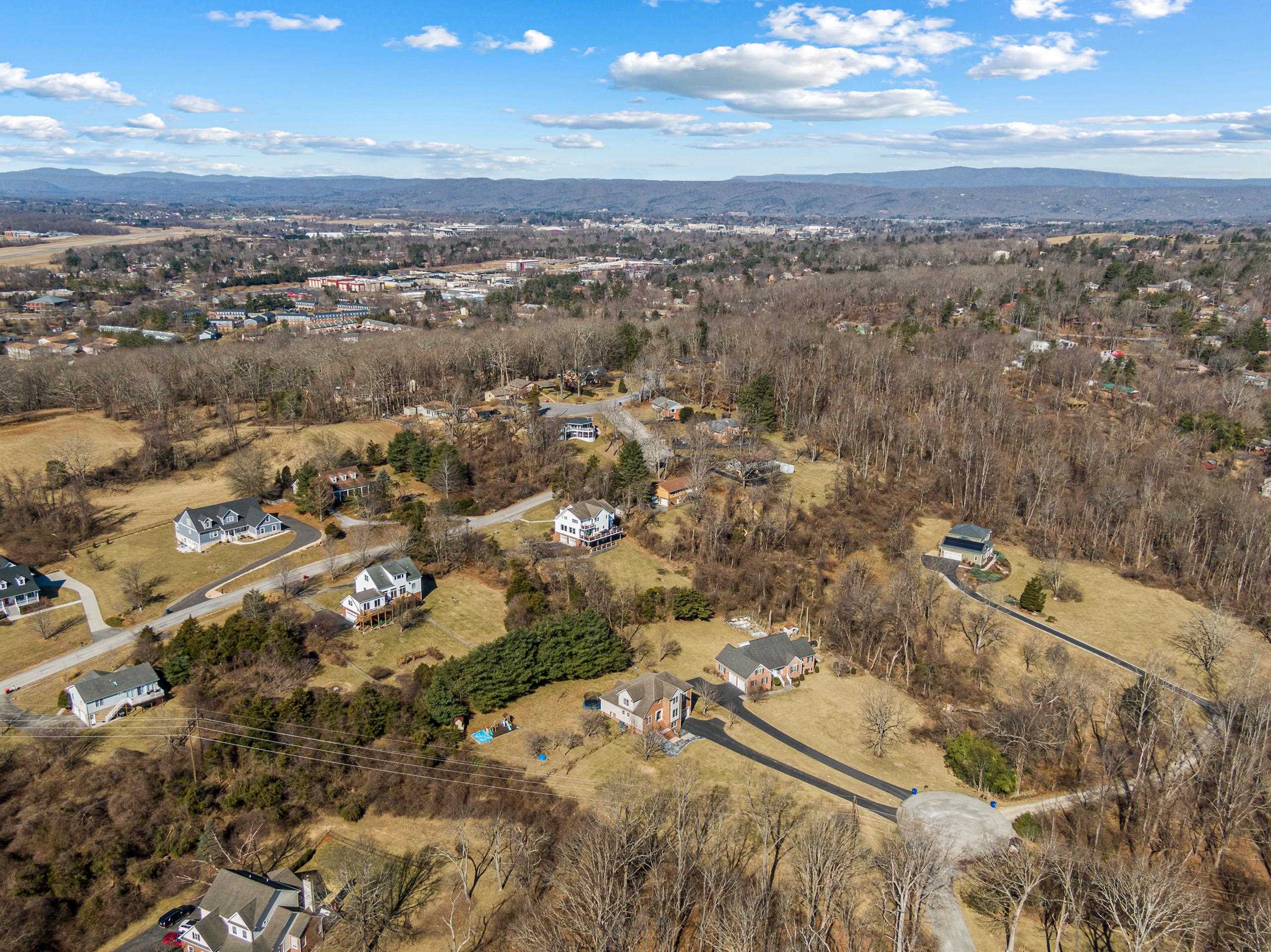 1531 Nicholas Way Blacksburg VA 24060