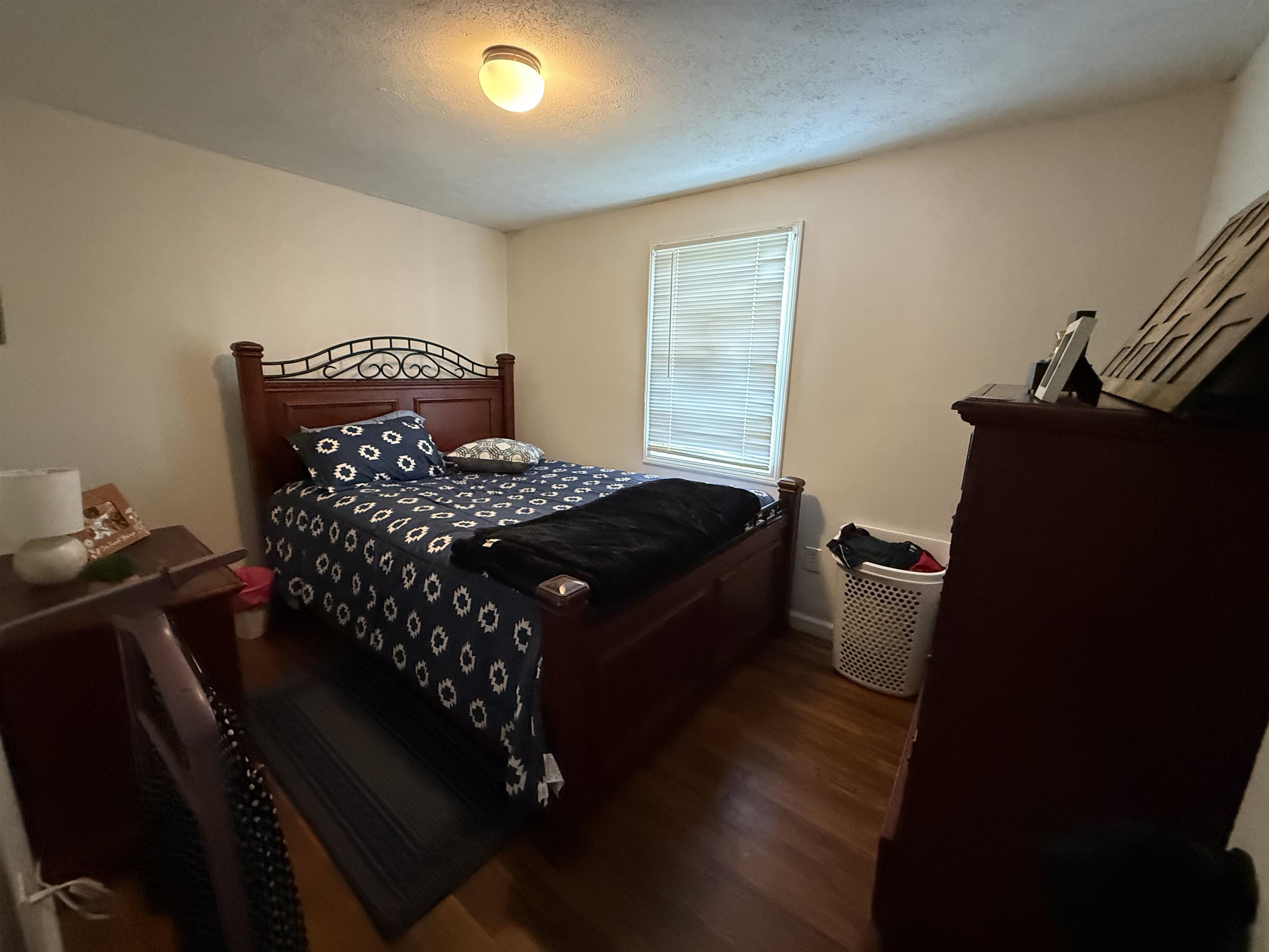 1112 Mcmillian Lane Pulaski VA 24301