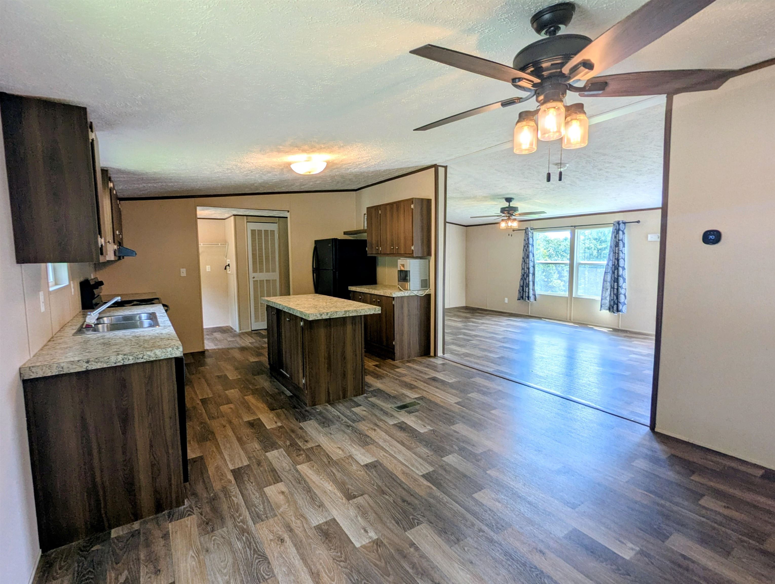 5404 Coles Road Elliston VA 24087