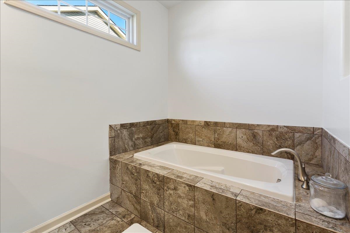 325 Colin Reid Pass NW Christiansburg VA 24073