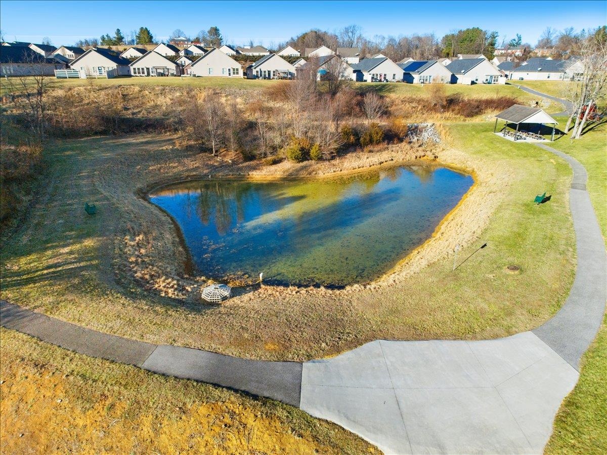 325 Colin Reid Pass NW Christiansburg VA 24073