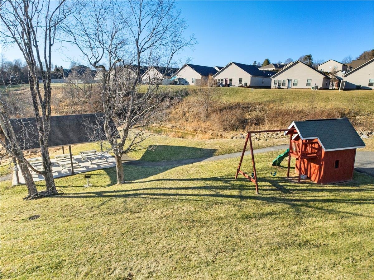 325 Colin Reid Pass NW Christiansburg VA 24073