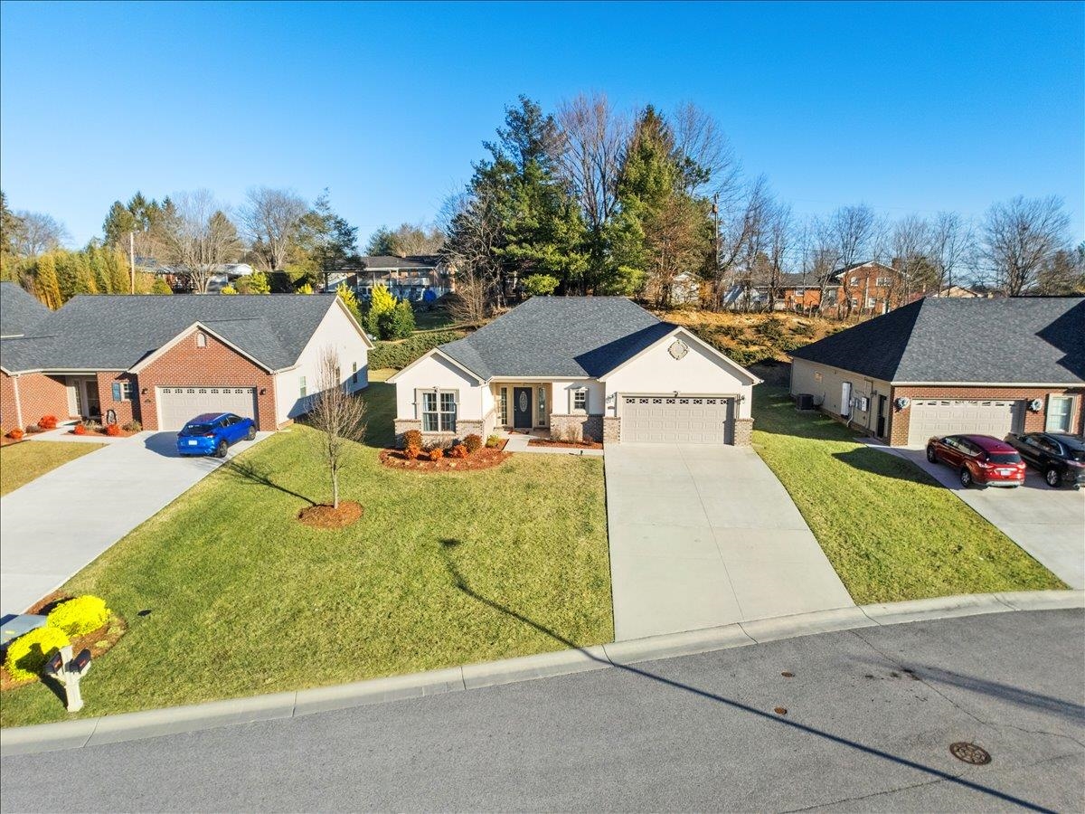 325 Colin Reid Pass NW Christiansburg VA 24073