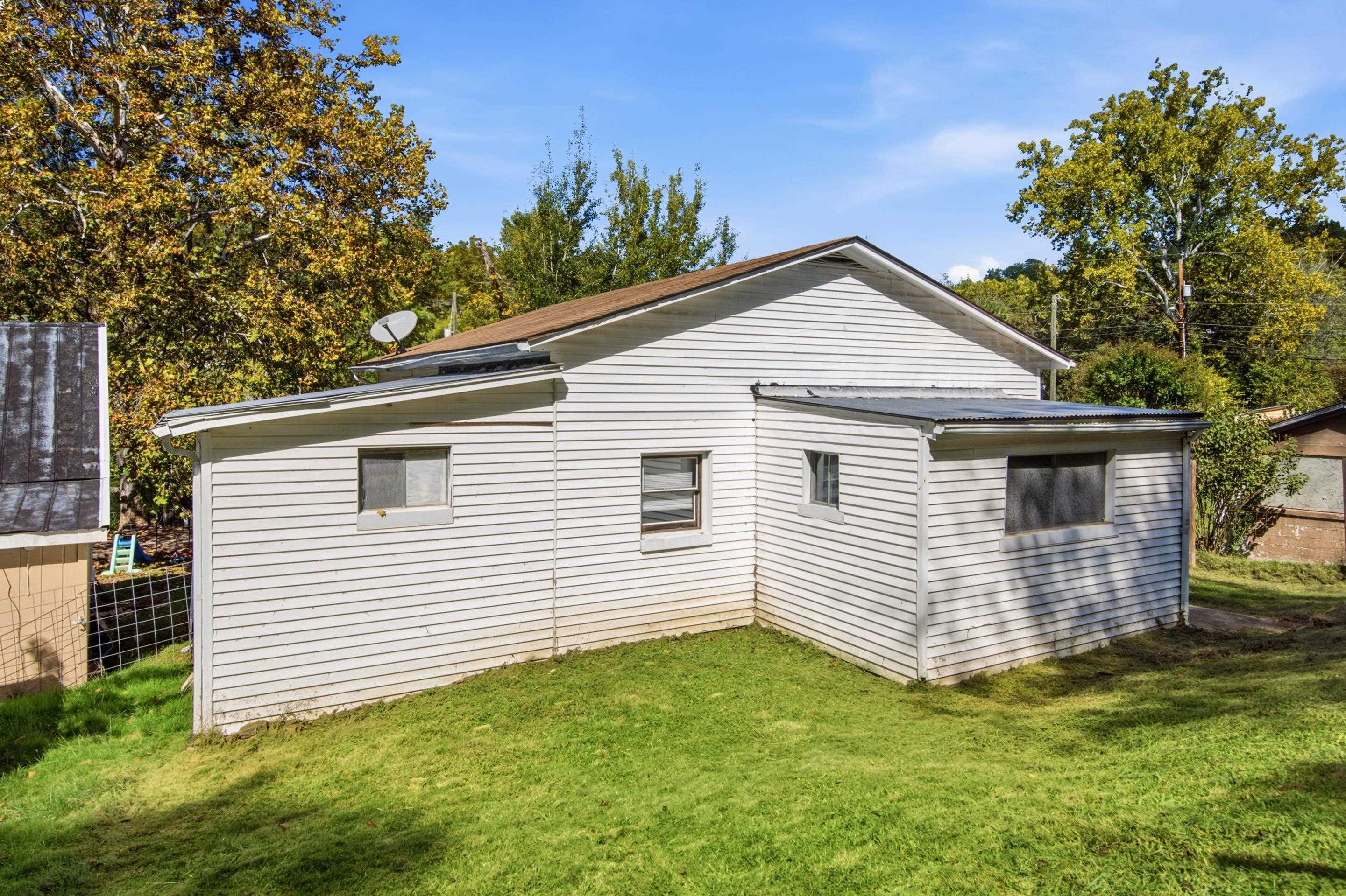 519 Altoona Road Pulaski VA 24301