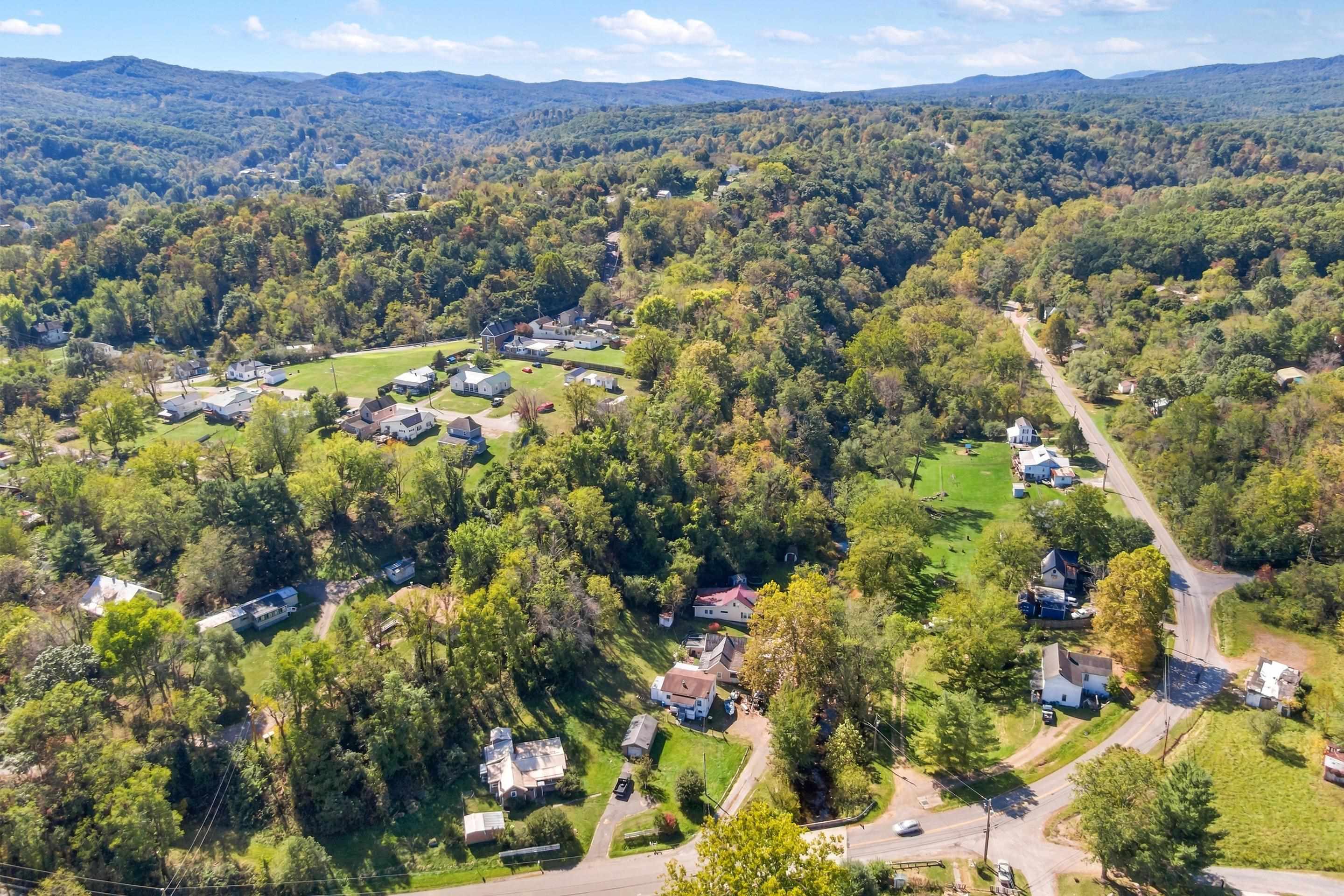 519 Altoona Road Pulaski VA 24301