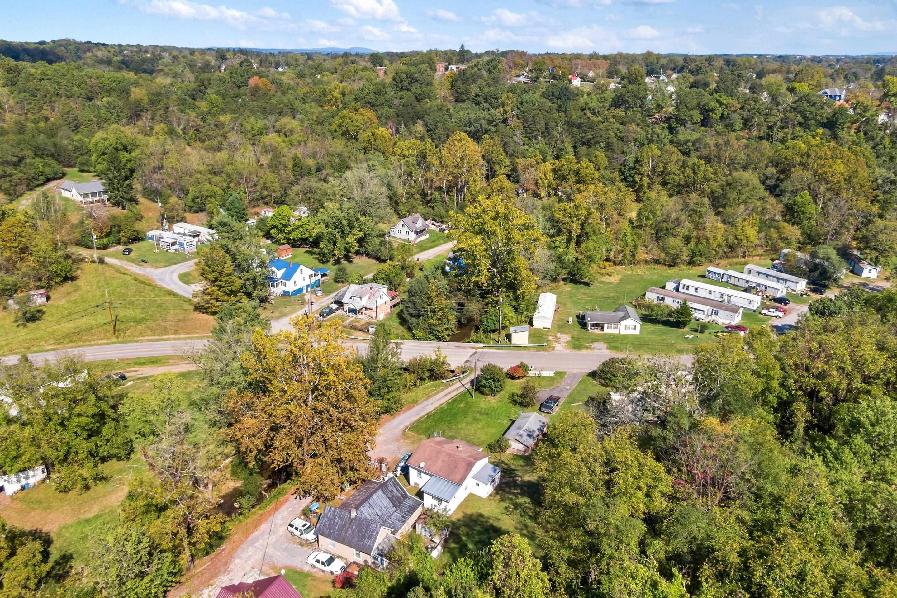 519 Altoona Road Pulaski VA 24301