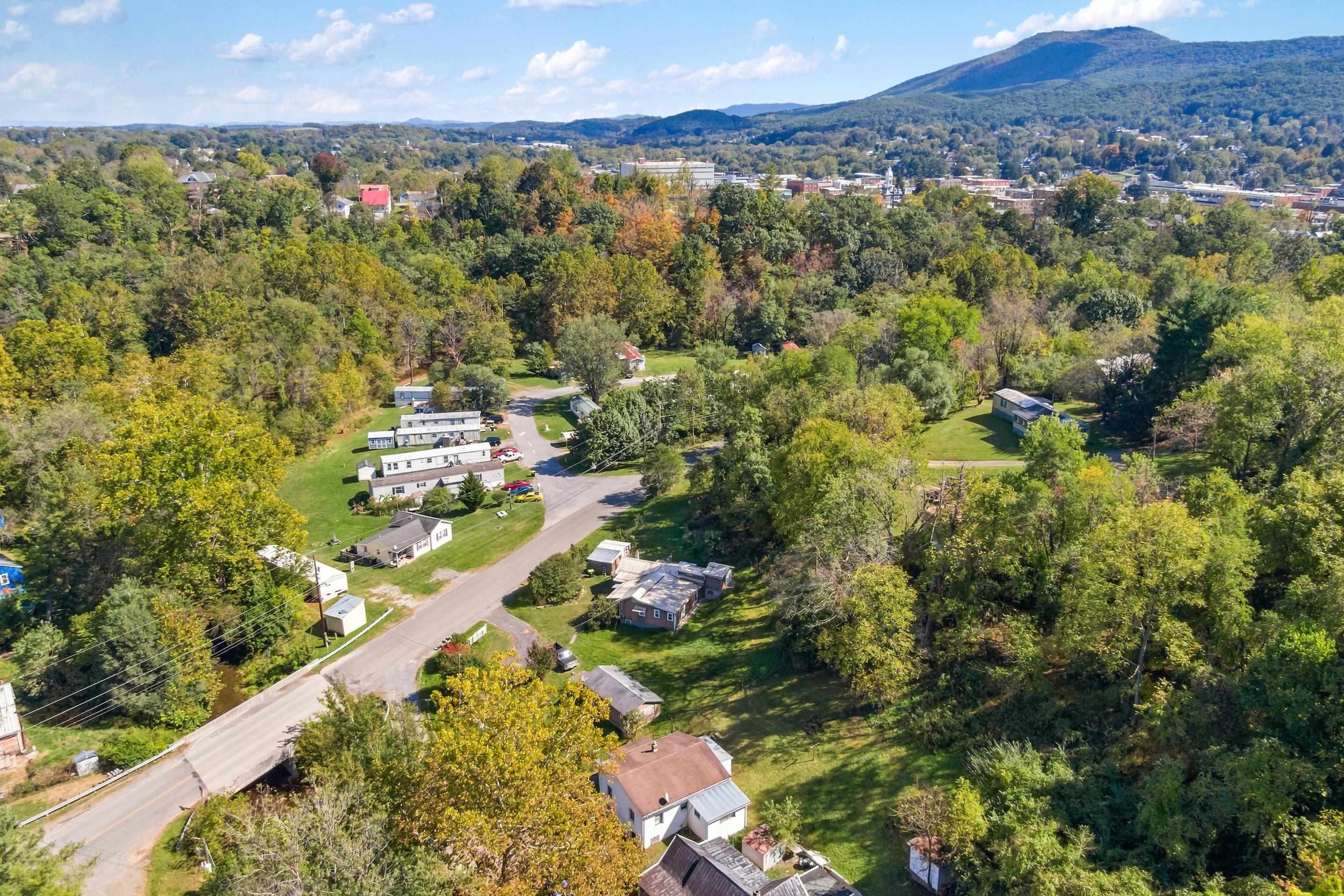 519 Altoona Road Pulaski VA 24301