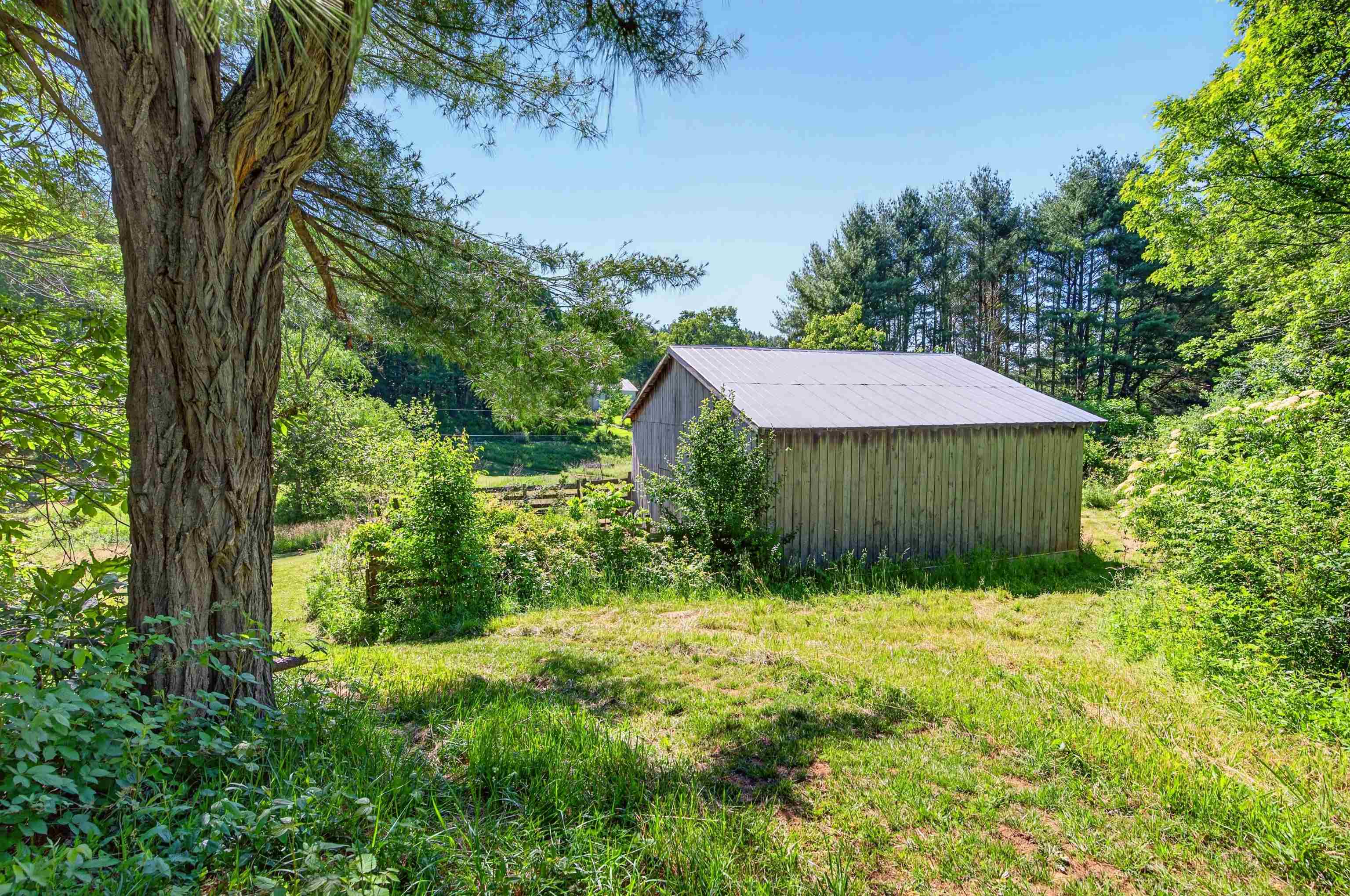 176 Shawsville Pike Check VA 24072