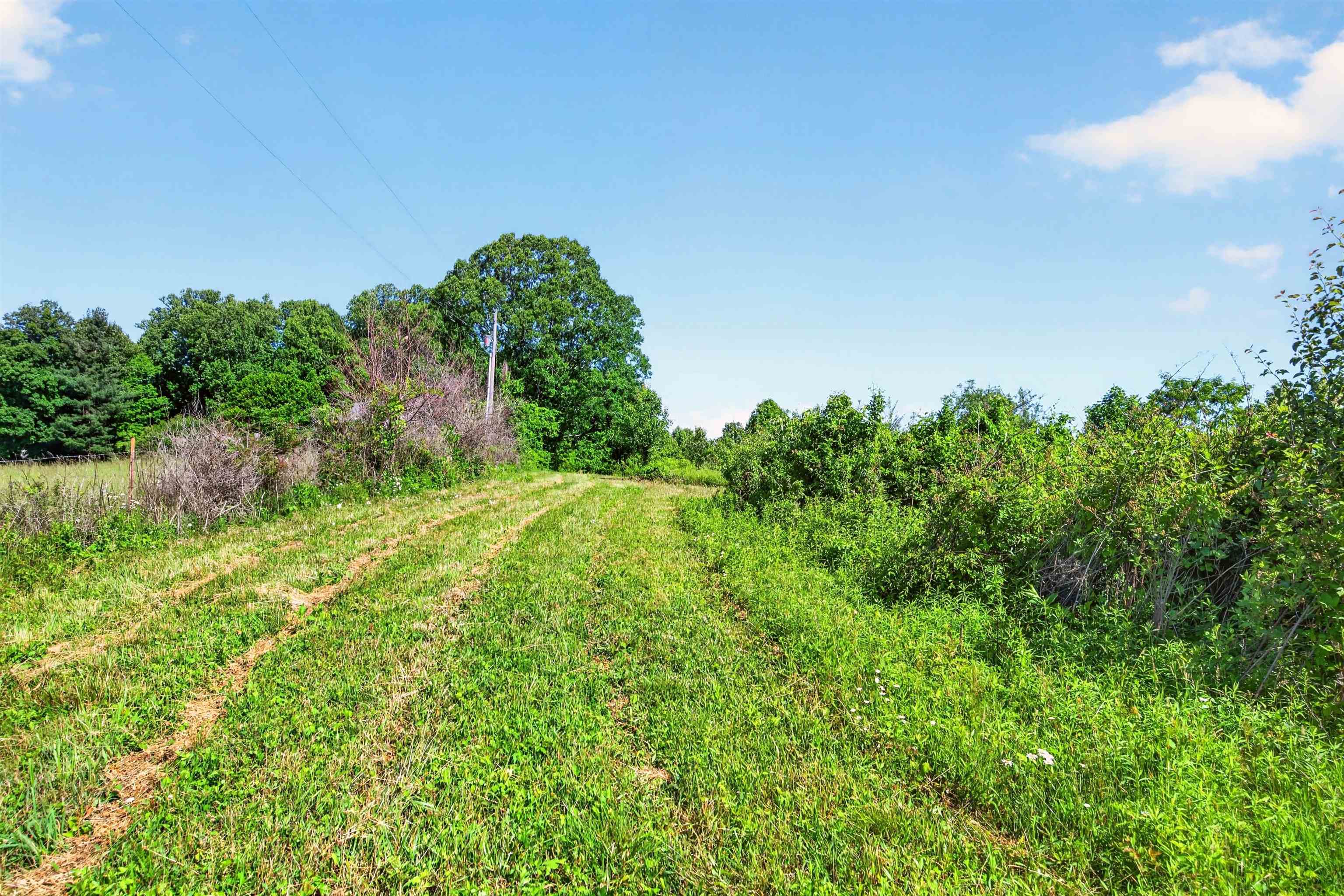 176 Shawsville Pike Check VA 24072
